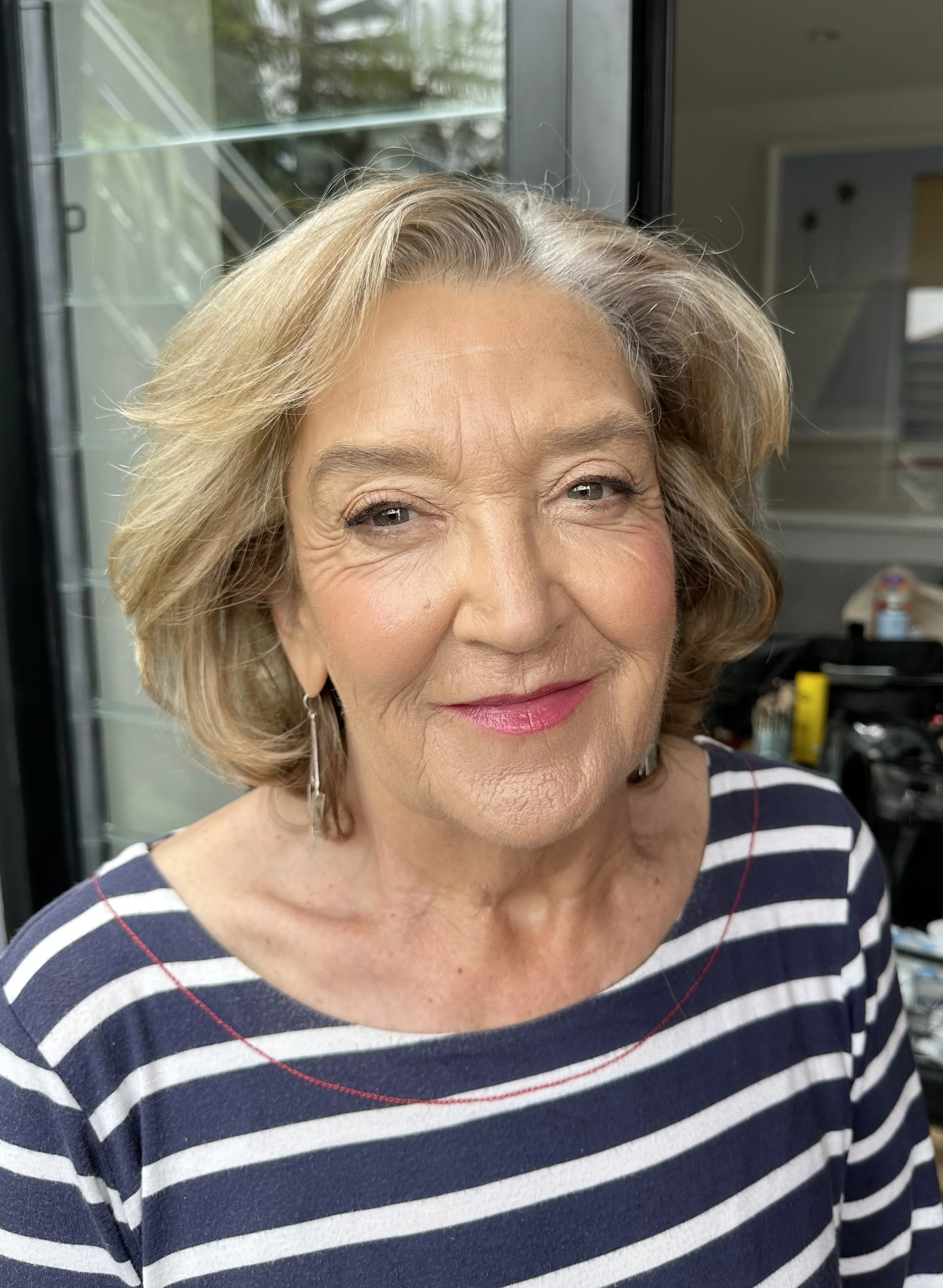 How to Master Makeup for Mature Skin Beautifully