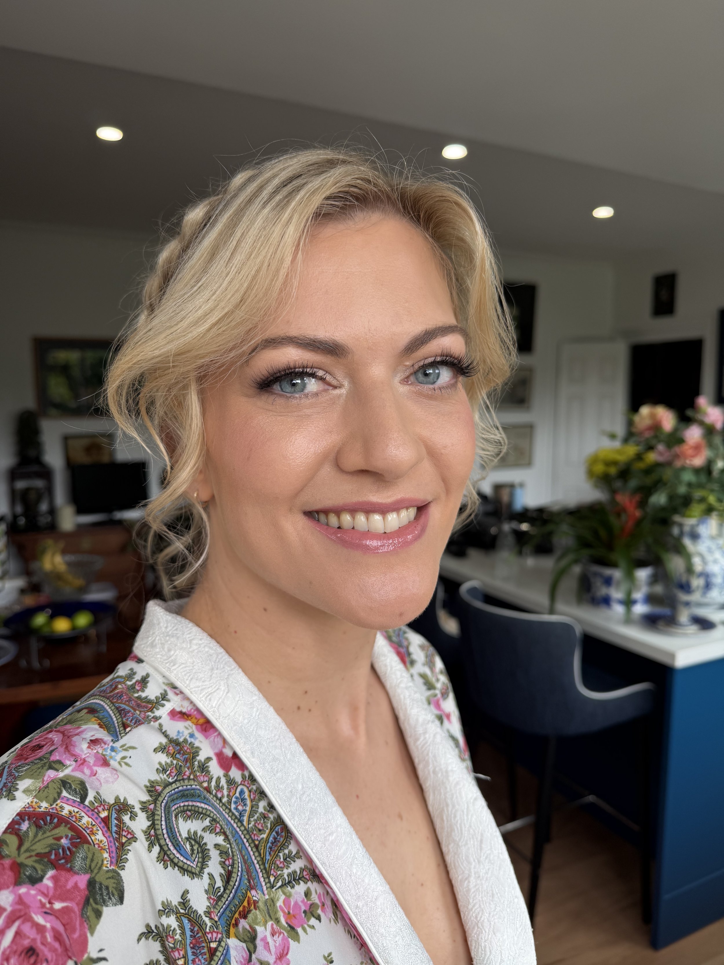 How to Choose a Makeup Artist: Questions To Ask Before Booking