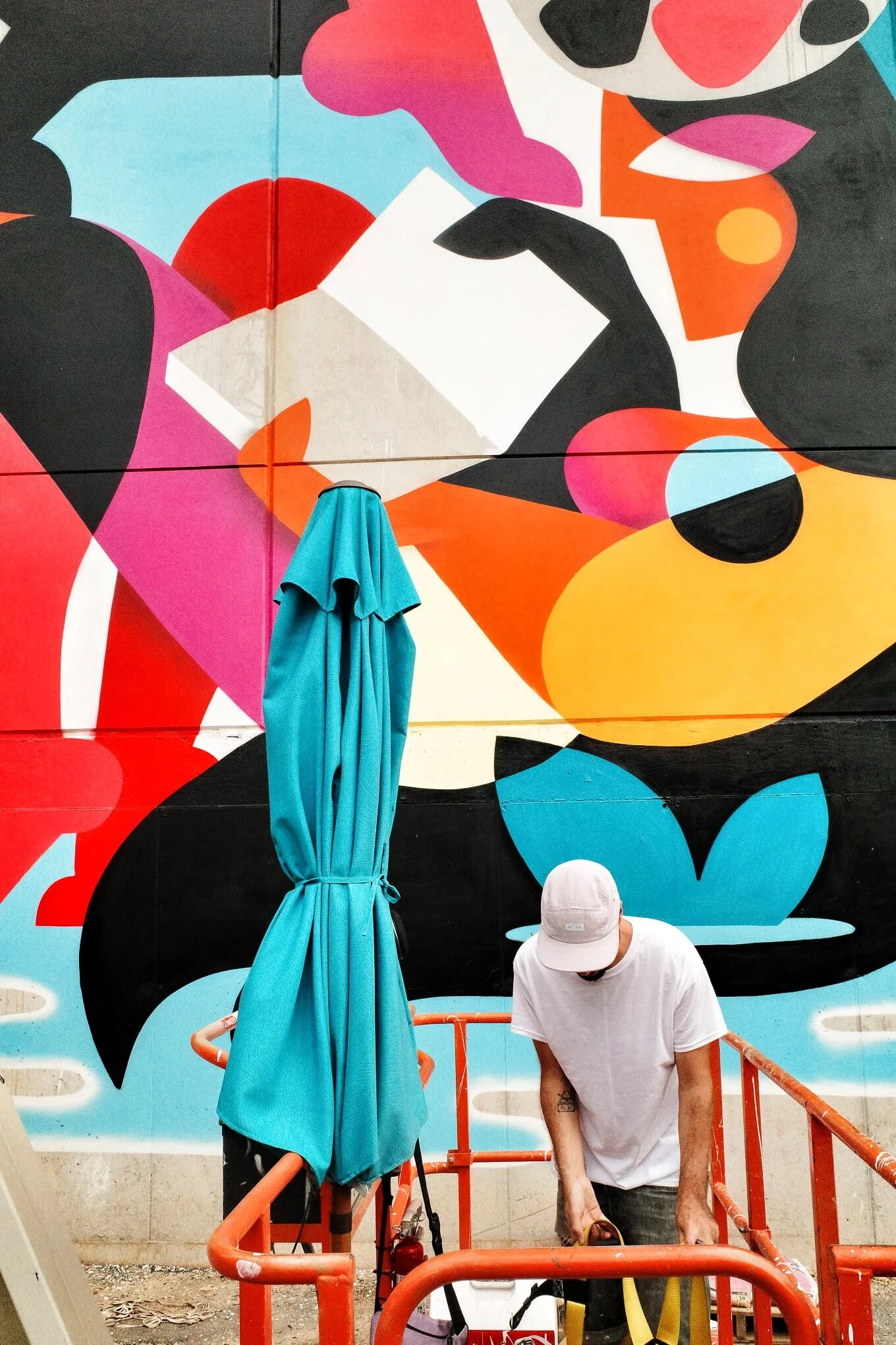 ScottBall_ruben-sanchez-mural-hemisfair-68-9-25-2019-4.jpg
