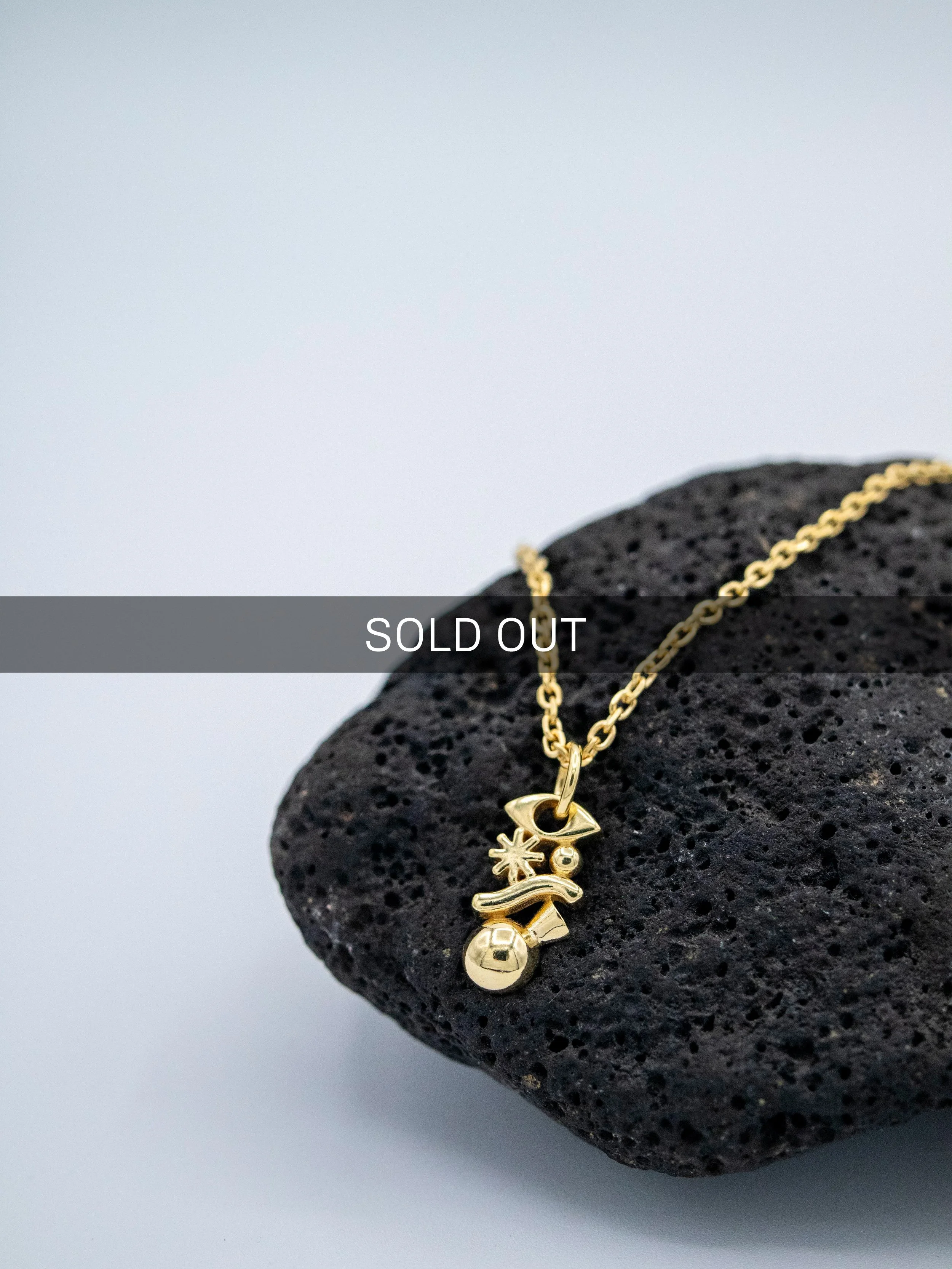 Amuleto - Gold