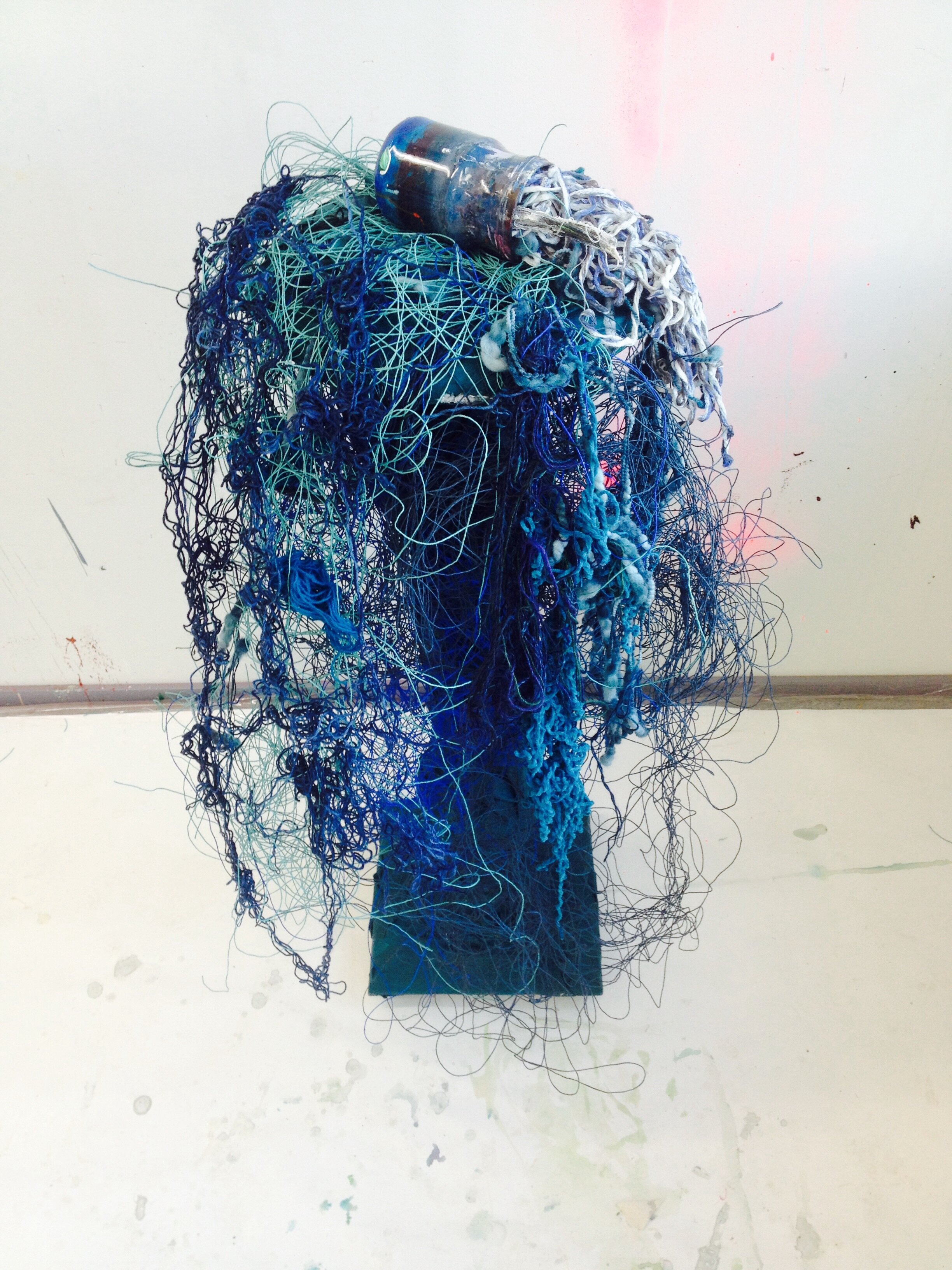 Vomit Turquoise, 2017, 140 x 40 x 40cm, textilesculpture