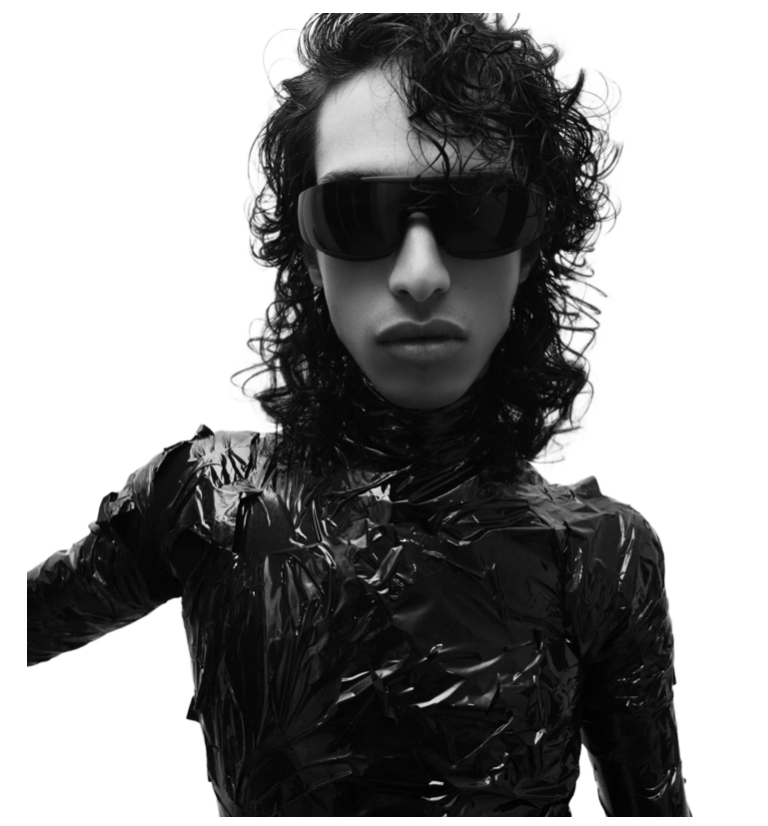 DEFINING COUTURE V HAUTE COUTURE 