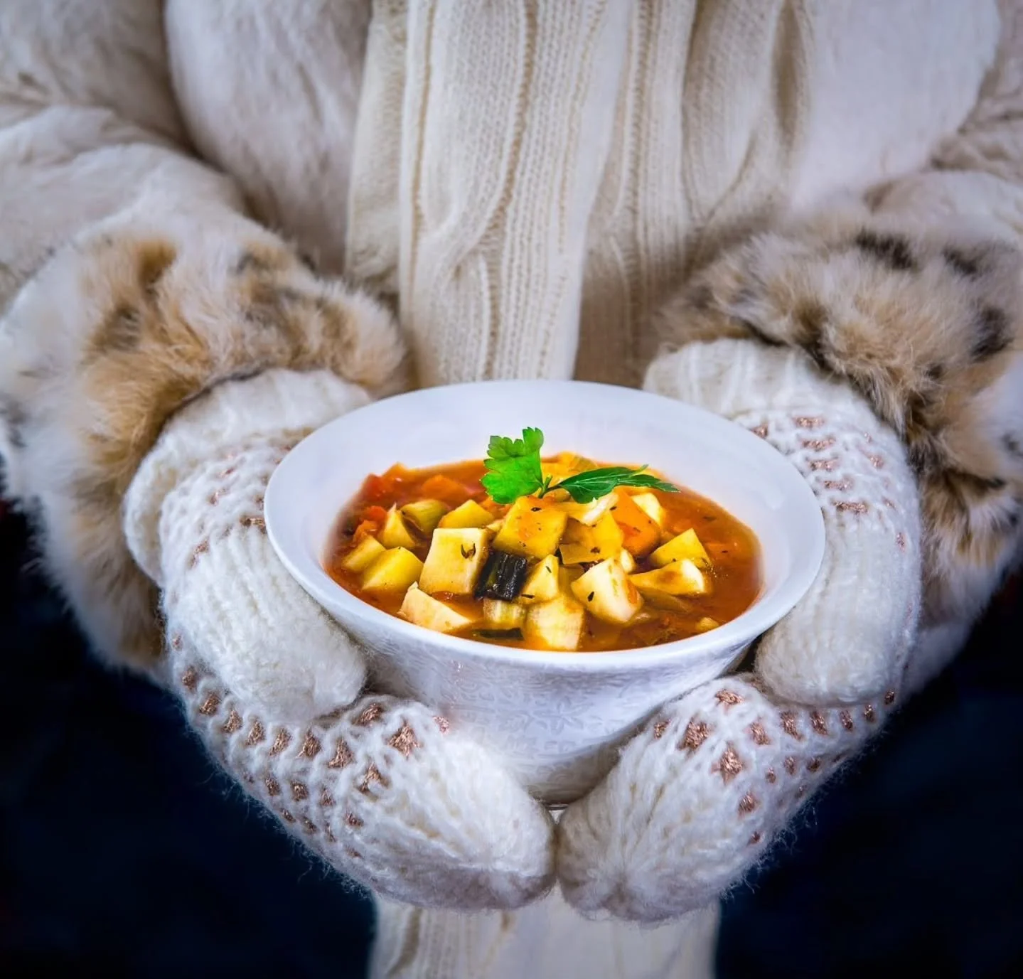 Oj vad det kom sn&ouml; i Malm&ouml; ig&aring;r kv&auml;ll! ❄️❄️ 
Det ska vara vinter n&auml;r det &auml;r vinter, tycker jag. Jag &auml;lskar sn&ouml; s&aring; jag njuter verkligen! 

🍬 Vad tycker du?

Vi har s&aring; otroligt mycket goda rotfrukte