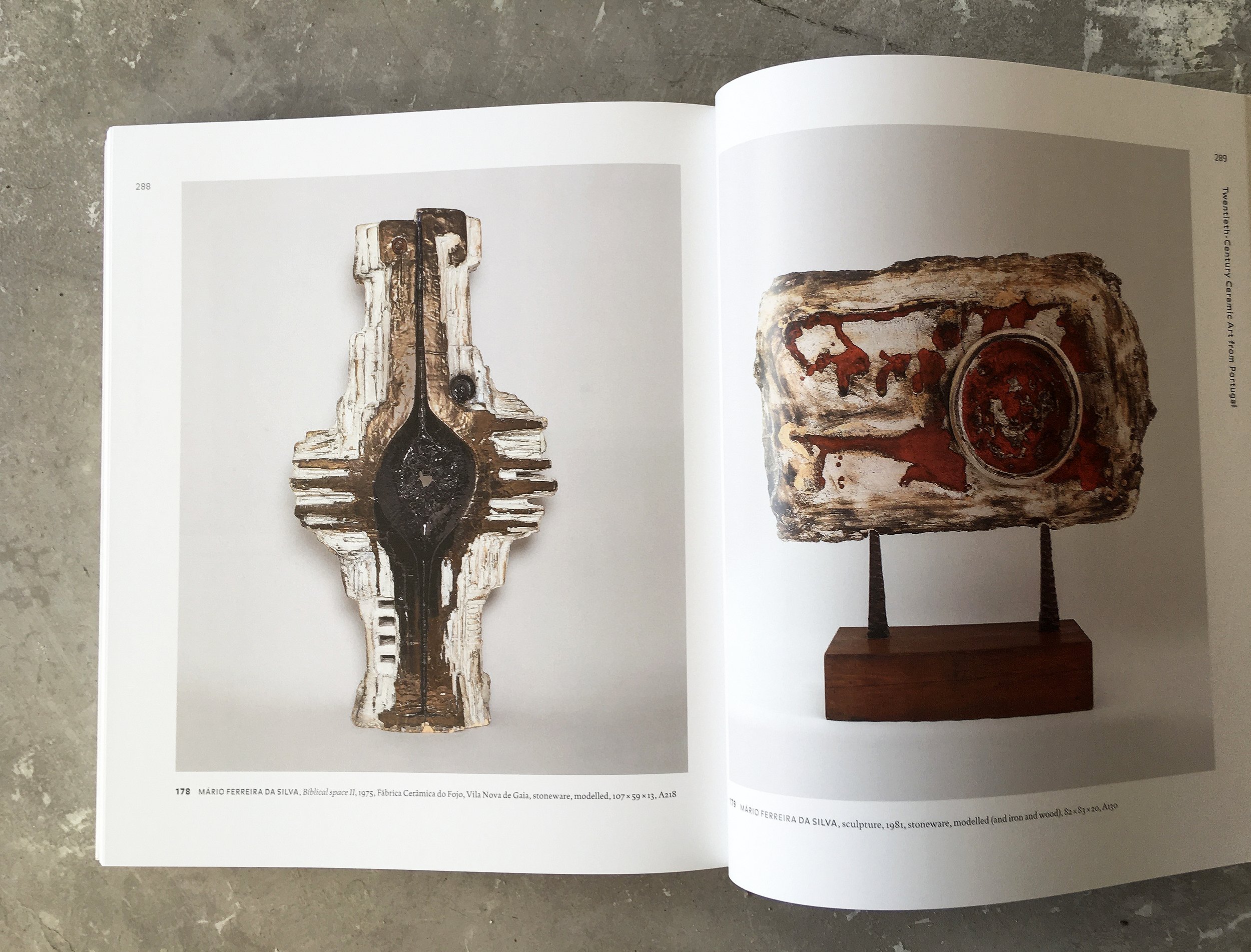 LIVRO Unearth 2.jpg
