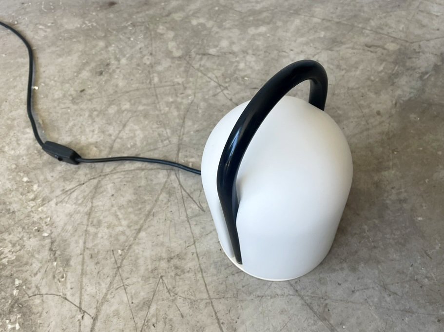 cand capsula c pega 3.jpg