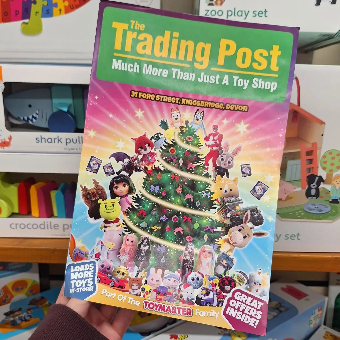 🎅🏽🌟It's Here!🌟🎅🏽

Our CHRISTMAS CATALOGUE is officially here! 

Pop in to pick up your copy today!

#christmascatalogue #toyshop #kingsbridge
