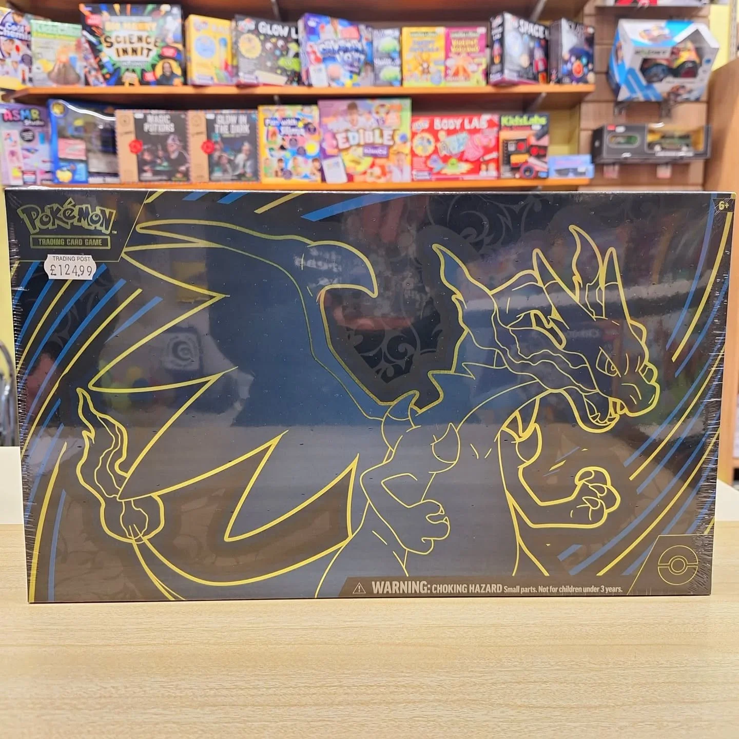 ⭐️NEW IN - LIMITED STOCK⭐️

'Pok&eacute;mon Mega Charizard X ex Ultra-Premium Collection'

A super gift for any POKEMON fan or treat yourself! 

#pokemon #giftidea #kingsbridge