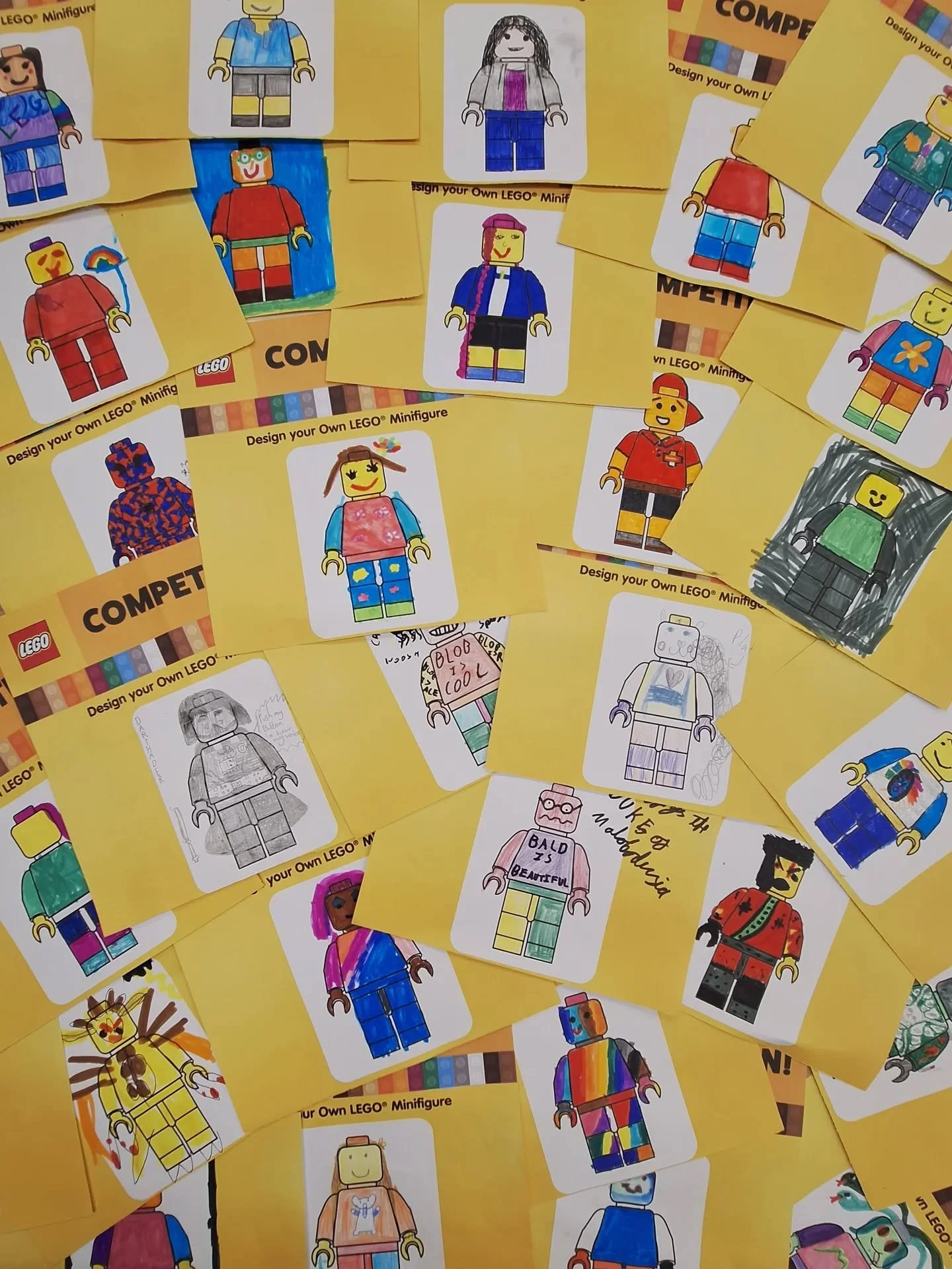 ⭐️THANK YOU⭐️

Thank you to everyone who entered our 'DESIGN A LEGO MINIFIGURE' competition, we have had so many entries and they are all absolutely brilliant and so creative.

The youngest entry was 4 and the oldest was 46 years old!

We will be ann