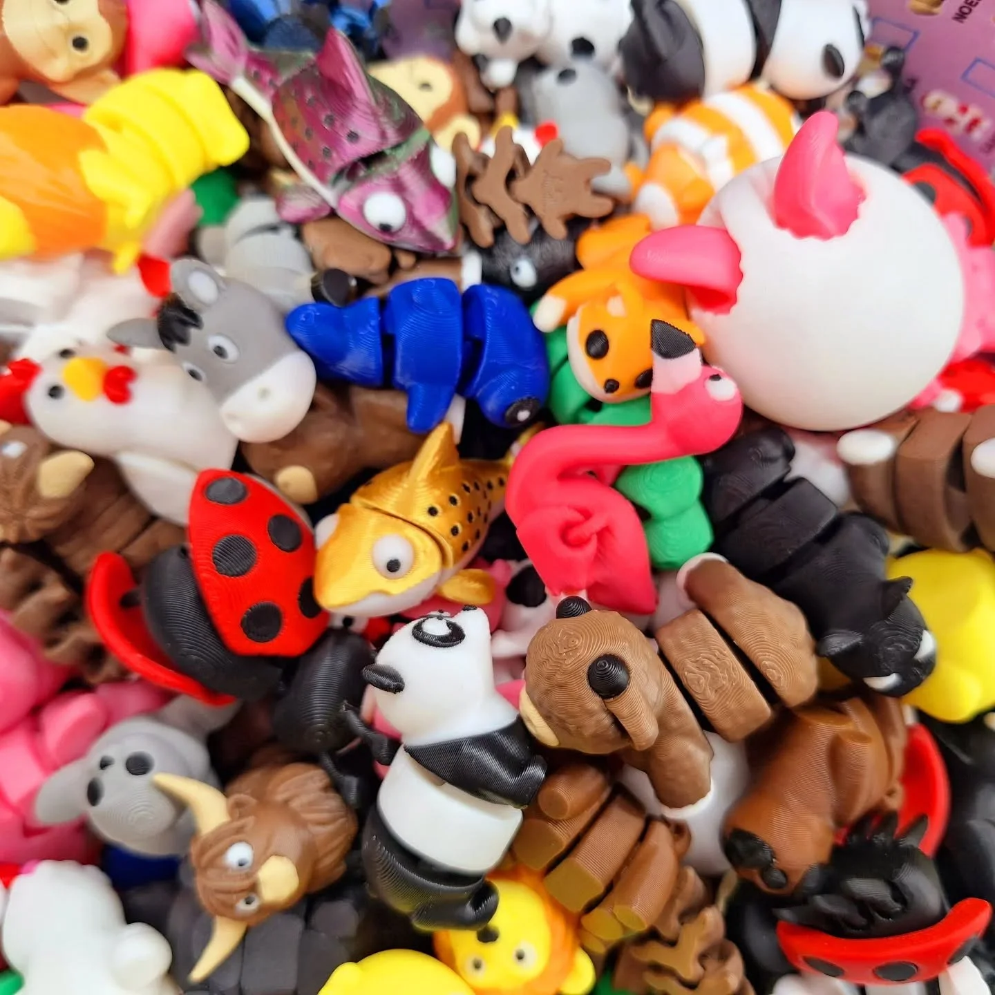 We've topped up our @myjigglepals pop in and see who you can find!