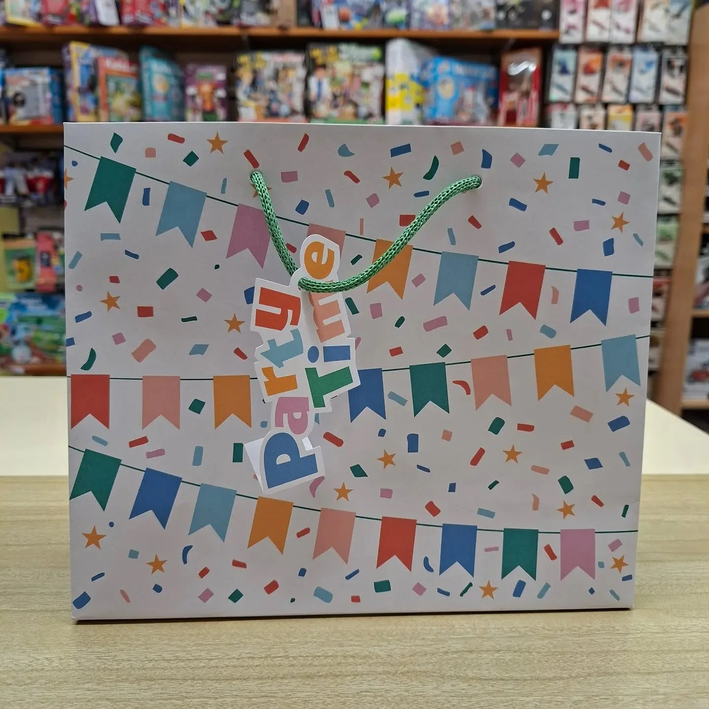 🛍🎁GIFT BAGS &pound;1🎁🛍

Did you know that not only do we have a shop full of GIFT IDEAS FOR THE WHOLE FAMILY we also have...

🎁 Birthday Cards all &pound;1.25 each.
🎁 Wrapping Paper (2 sheets &amp; 2 Tags) &pound;1.50.
🎁 Gift Bags all &pound;1