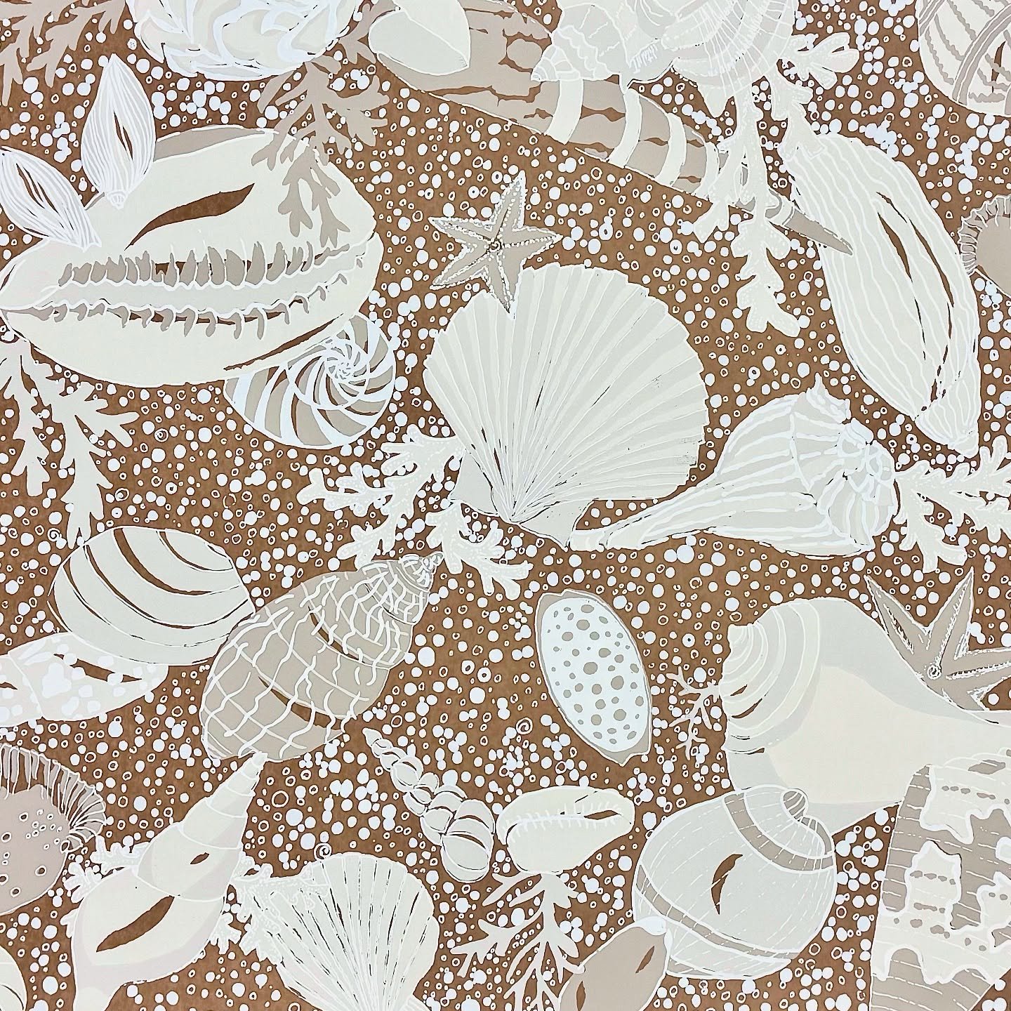 Starting the week with a new pattern “Seashells”, shown on kraft paper. Part of our Albert Hadley collection, this is a previously unreleased design from his pattern archives. And we love this custom strike off for @maxsinsteden - &ldq