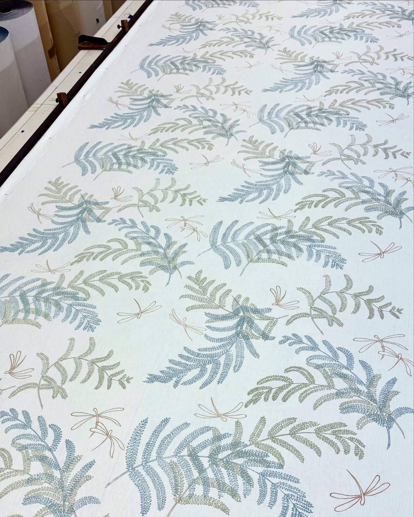 A new printing of our “Fougeres” on oyster linen - we love the shades of blue, green and tan selected by our client. The stylized fern leaves and fluttering dragonflies are classic but with a touch of whimsy. Available with the design pr