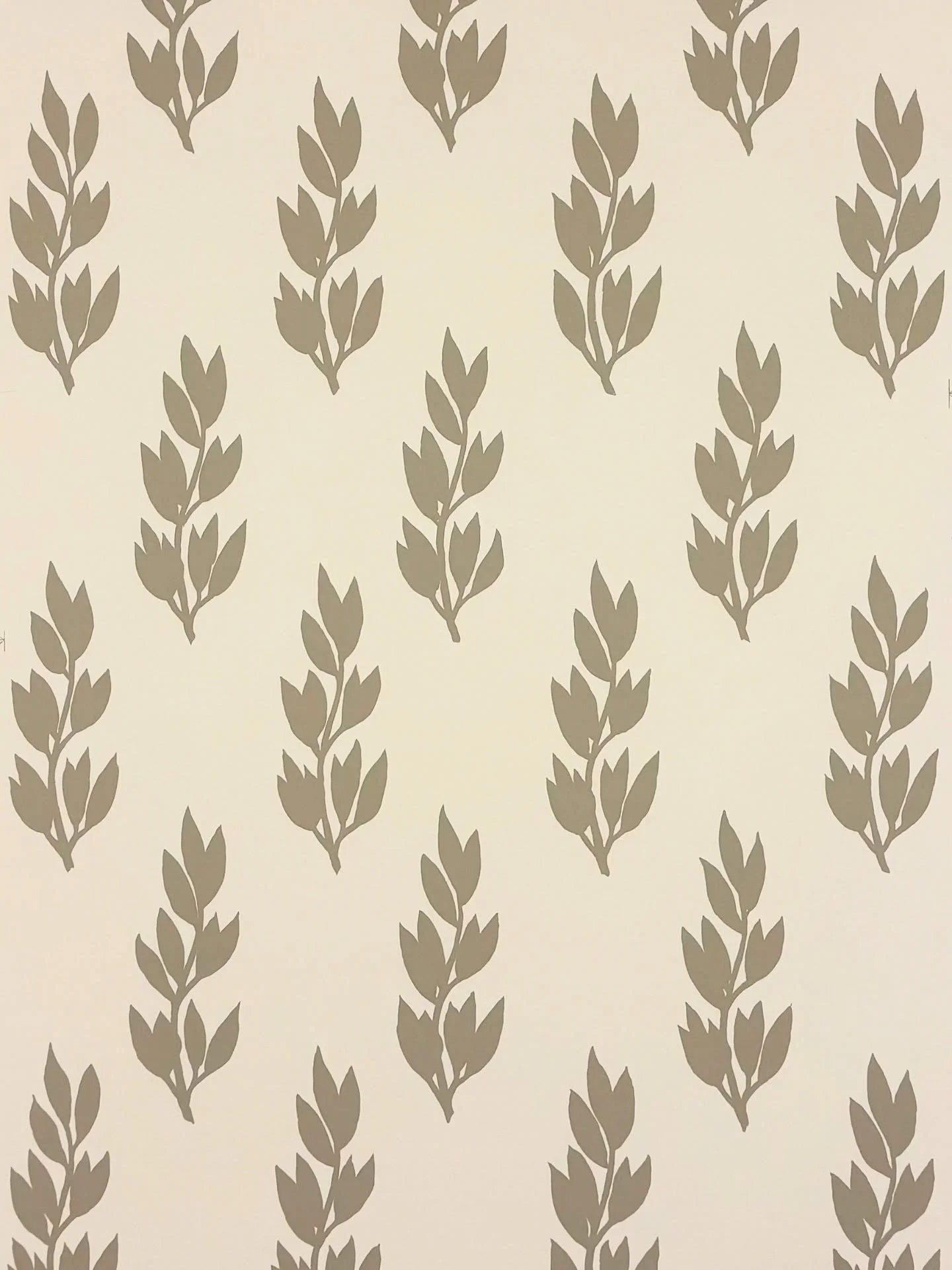 What’s old is new again - our “Wescott”design is a new introduction of a hand drawn sketch done years ago, in our Albert Hadley®️archive. Never released before, we are happy to add this to our collection. Available as shown or