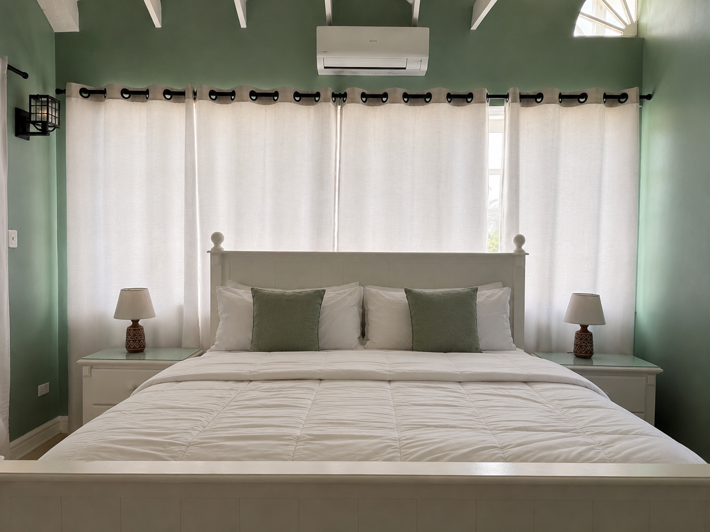 casa verde - bedroom 2.PNG
