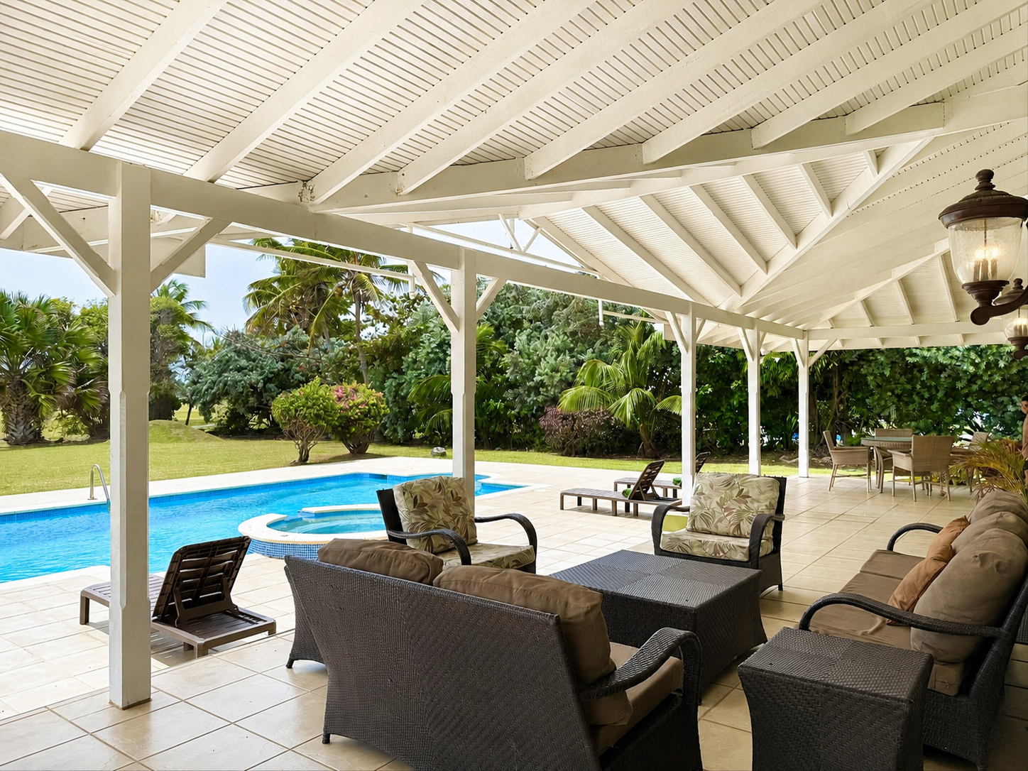 pool deck- casa verde.png