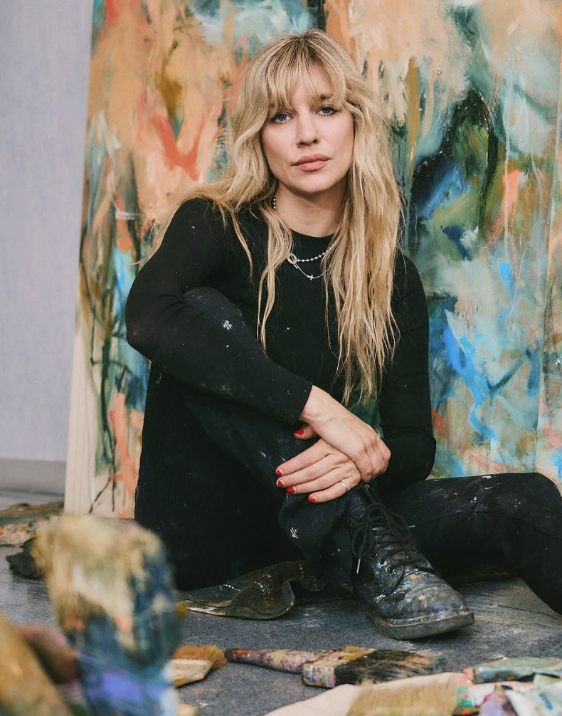  Gena Milanesi in the studio 