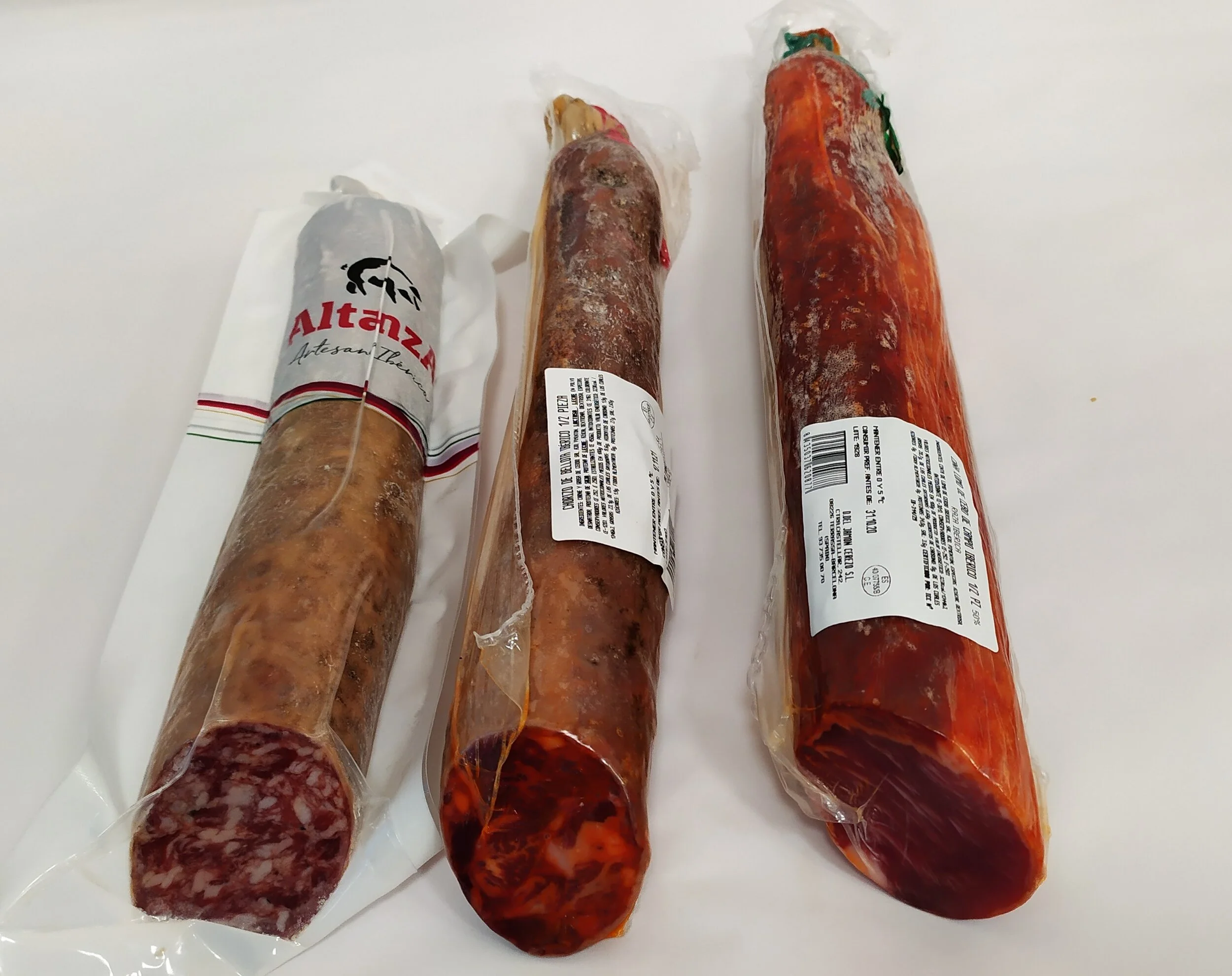 Iberische worst chorizo, lomo en salchichon