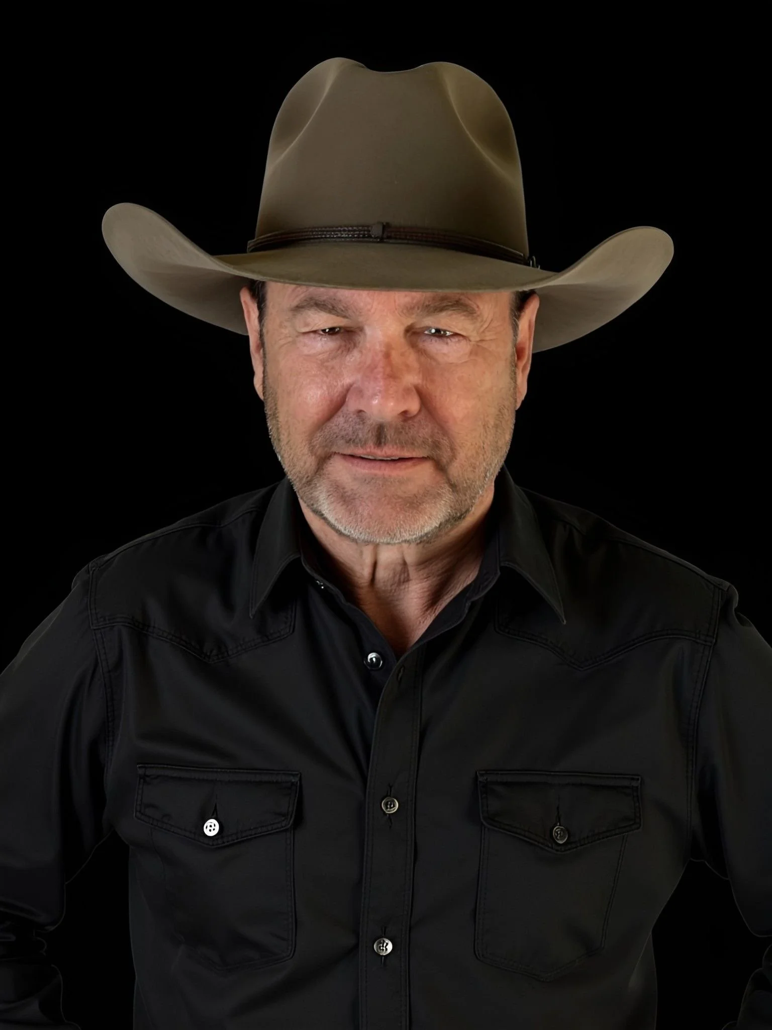 Actor Dave Crockett - Ready to kick ass