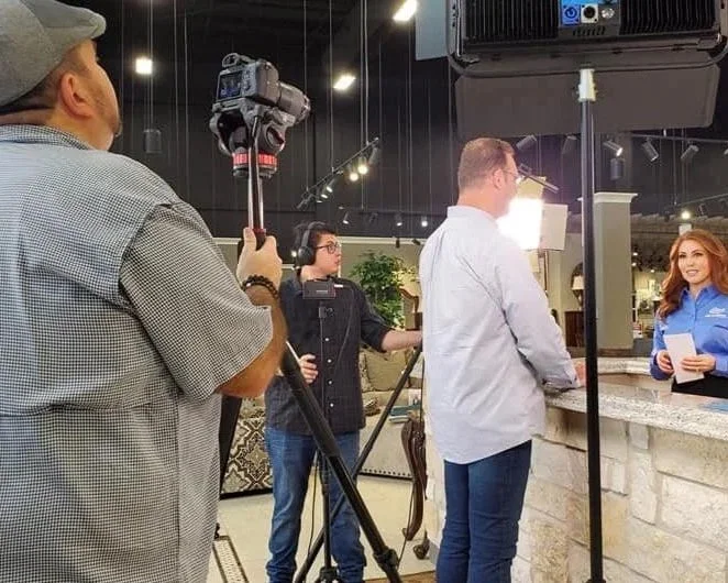 Behind The Scenes - Dave Crockett with Manny Rana