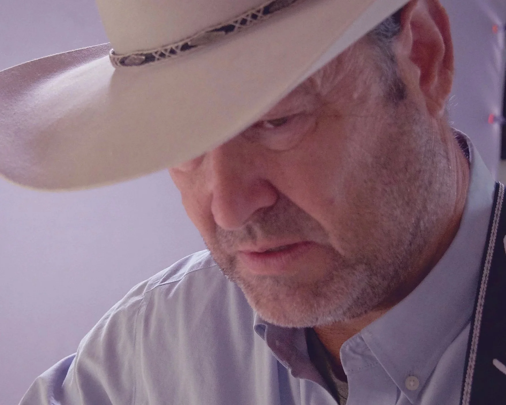 Behind The Scenes - Dave Crockett acting like a musician