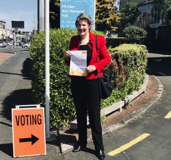 Helen Clark voting in NZ General Elections 2020
