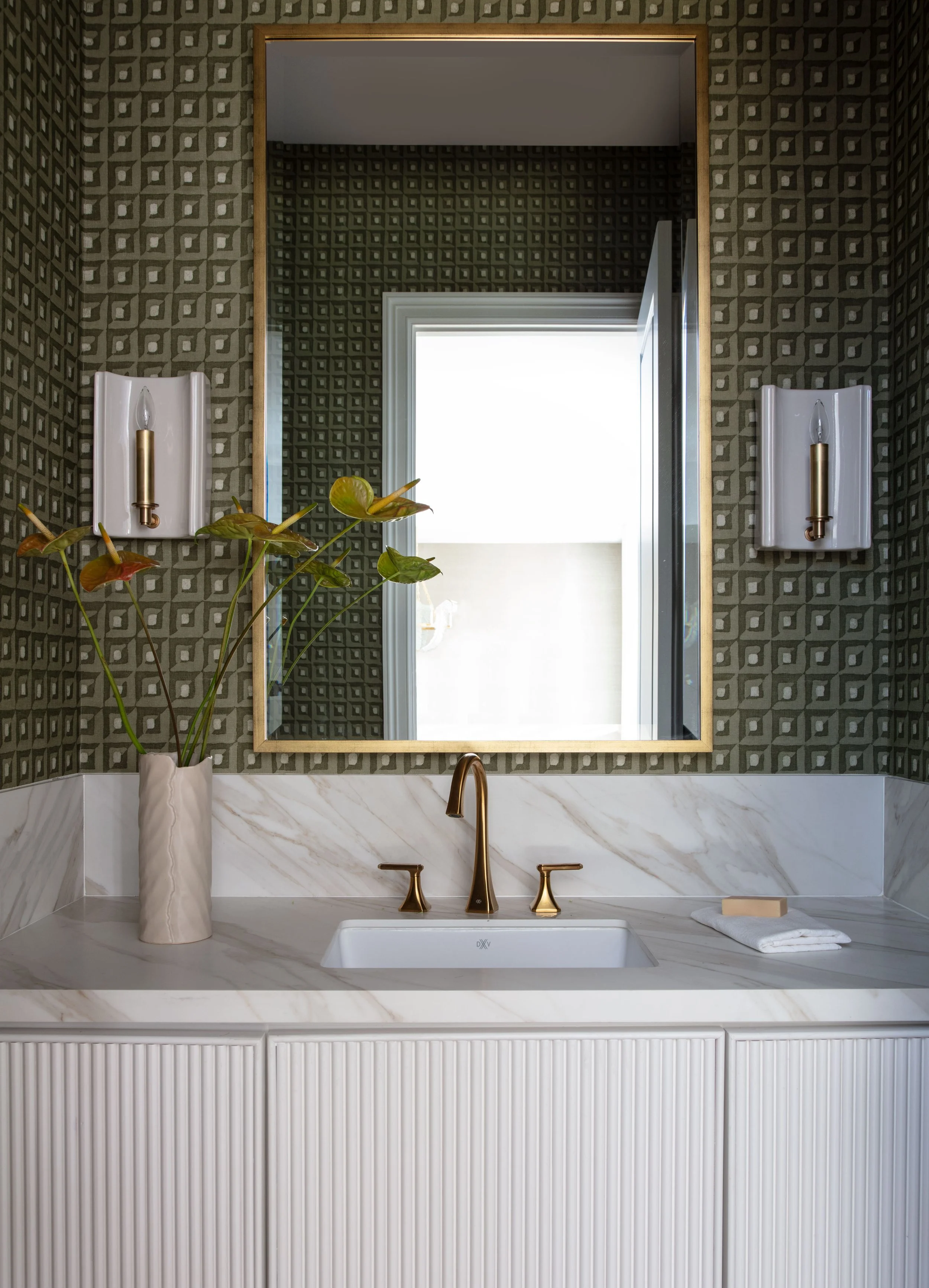 Powder-Bath-WEB.jpg