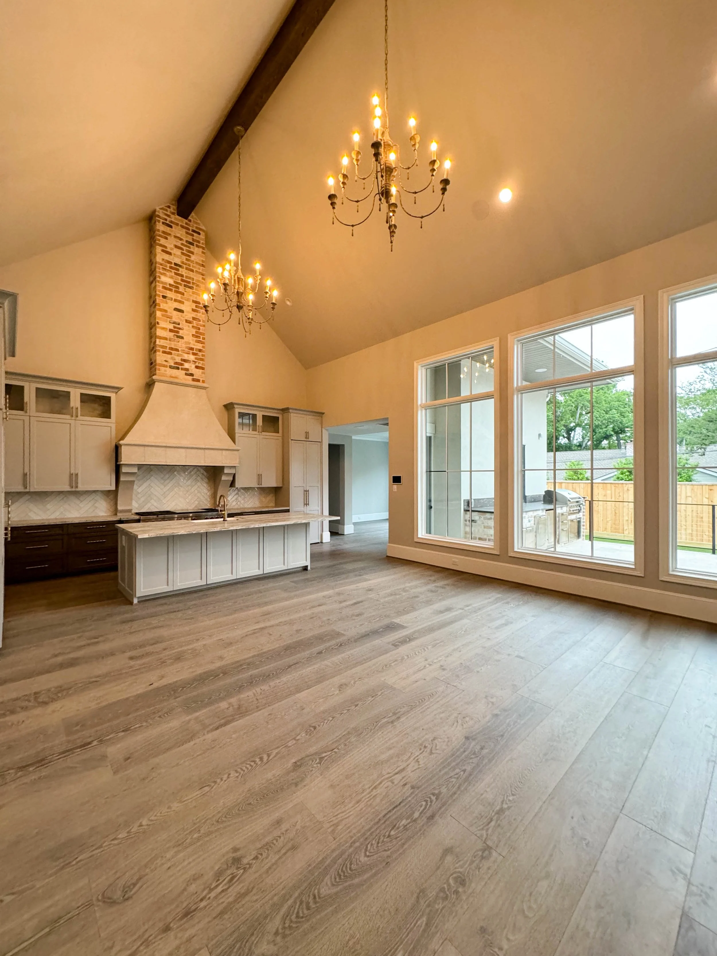 14330 River Forest-11.jpg
