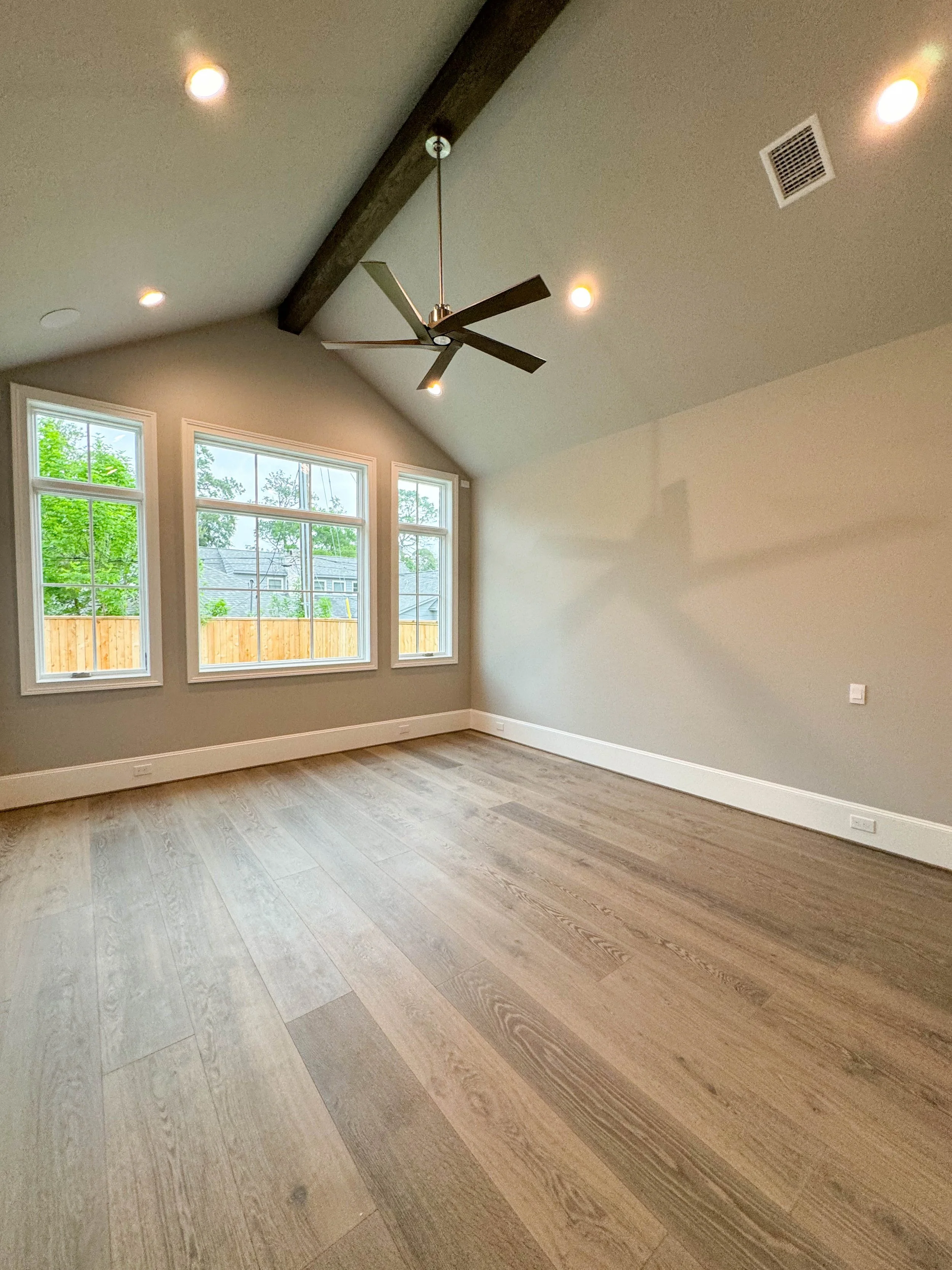 14330 River Forest-29.jpg