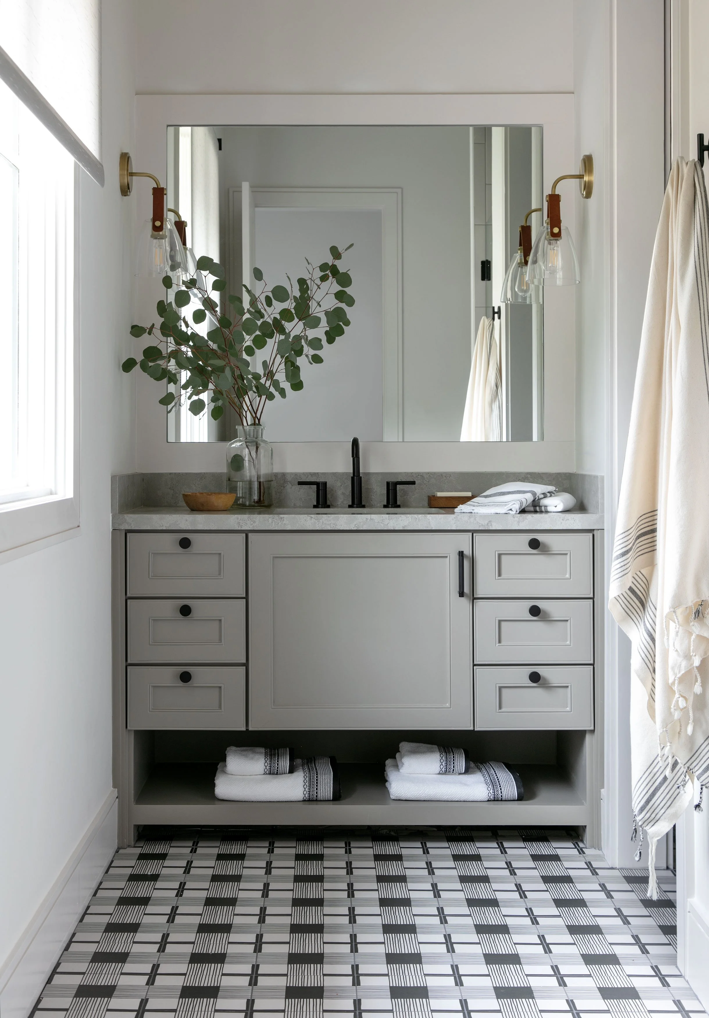 Boys-Bath-WEB.jpg