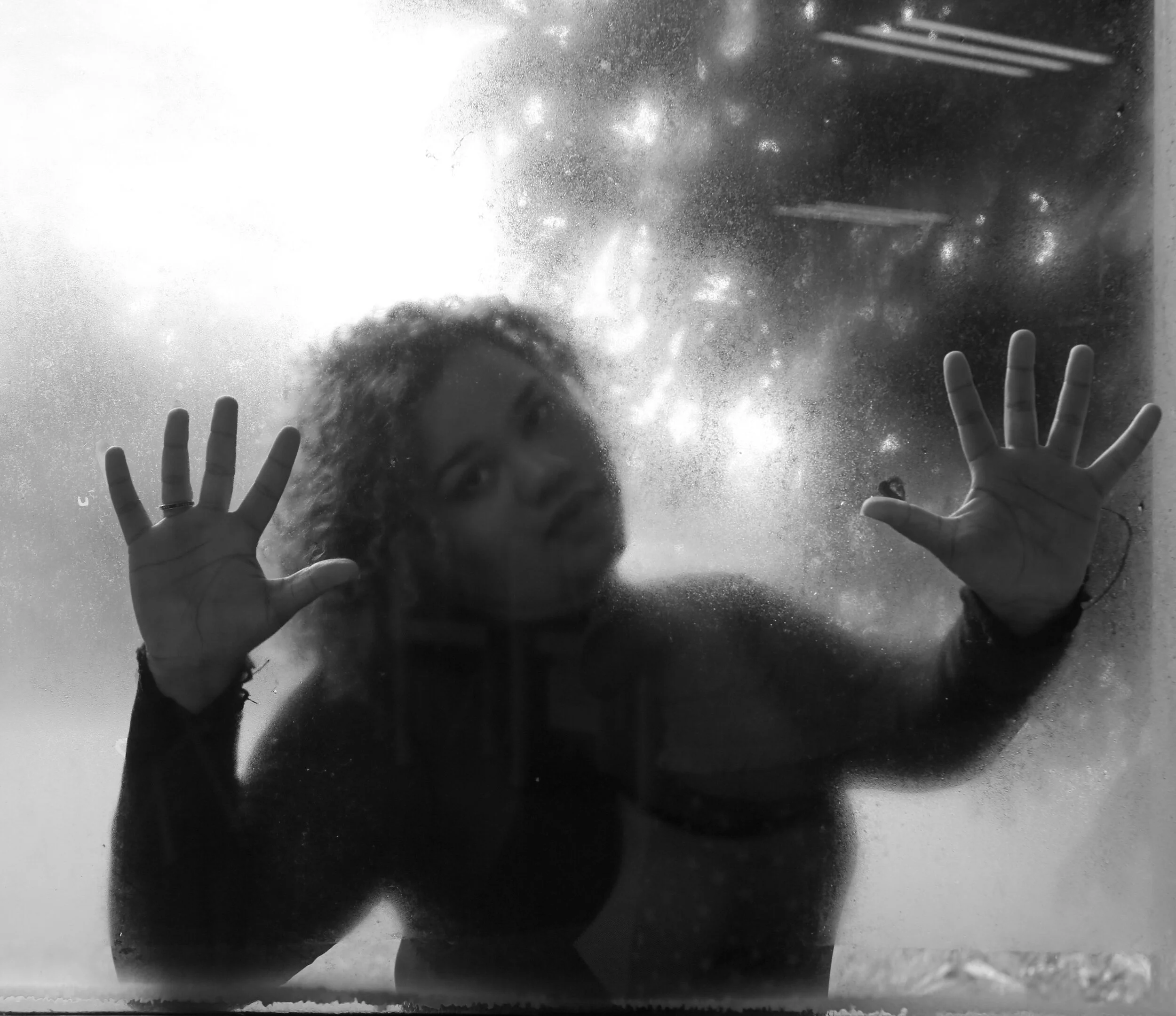 Luzz fog b&w 4 (3 of 1).jpg