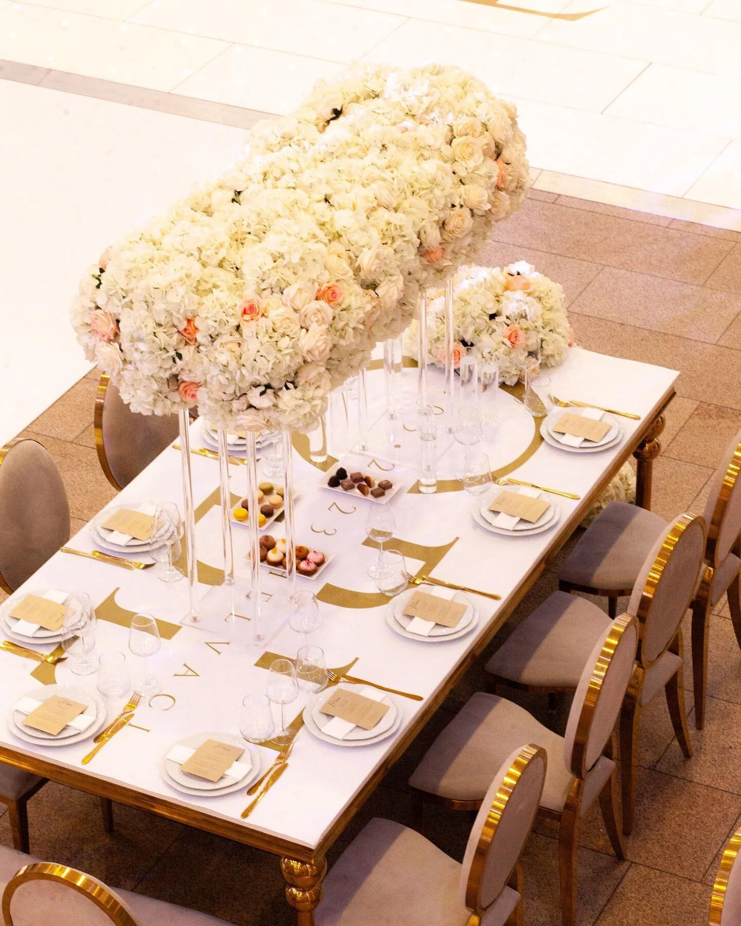 The best or nothing 
___________________________________

Heaven Effects⁠
Wedding &amp; Event design⁠
⁠
T: +31(0)6 52 22 71 24(11:00 t/m 21:00)⁠
E: info@heaveneffects.nl⁠
W: www.heaveneffects.nl⁠
____________________________________

 #heaveneffects 