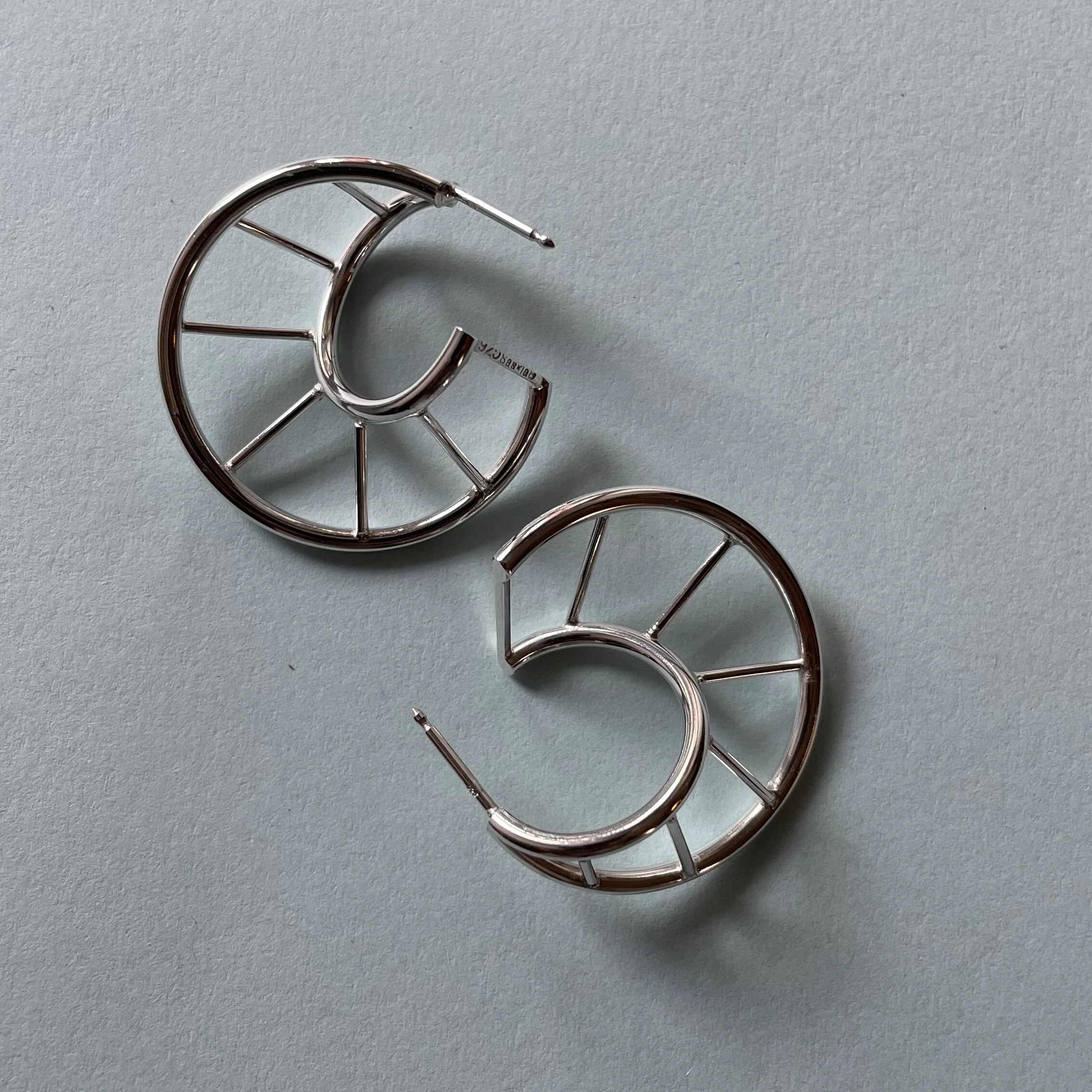 53F0988F-79F8-4738-80D3-91EDEBF249A5