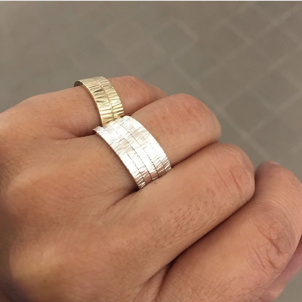 3164C884-5375-4AA1-9EC3-C59B2BB96795