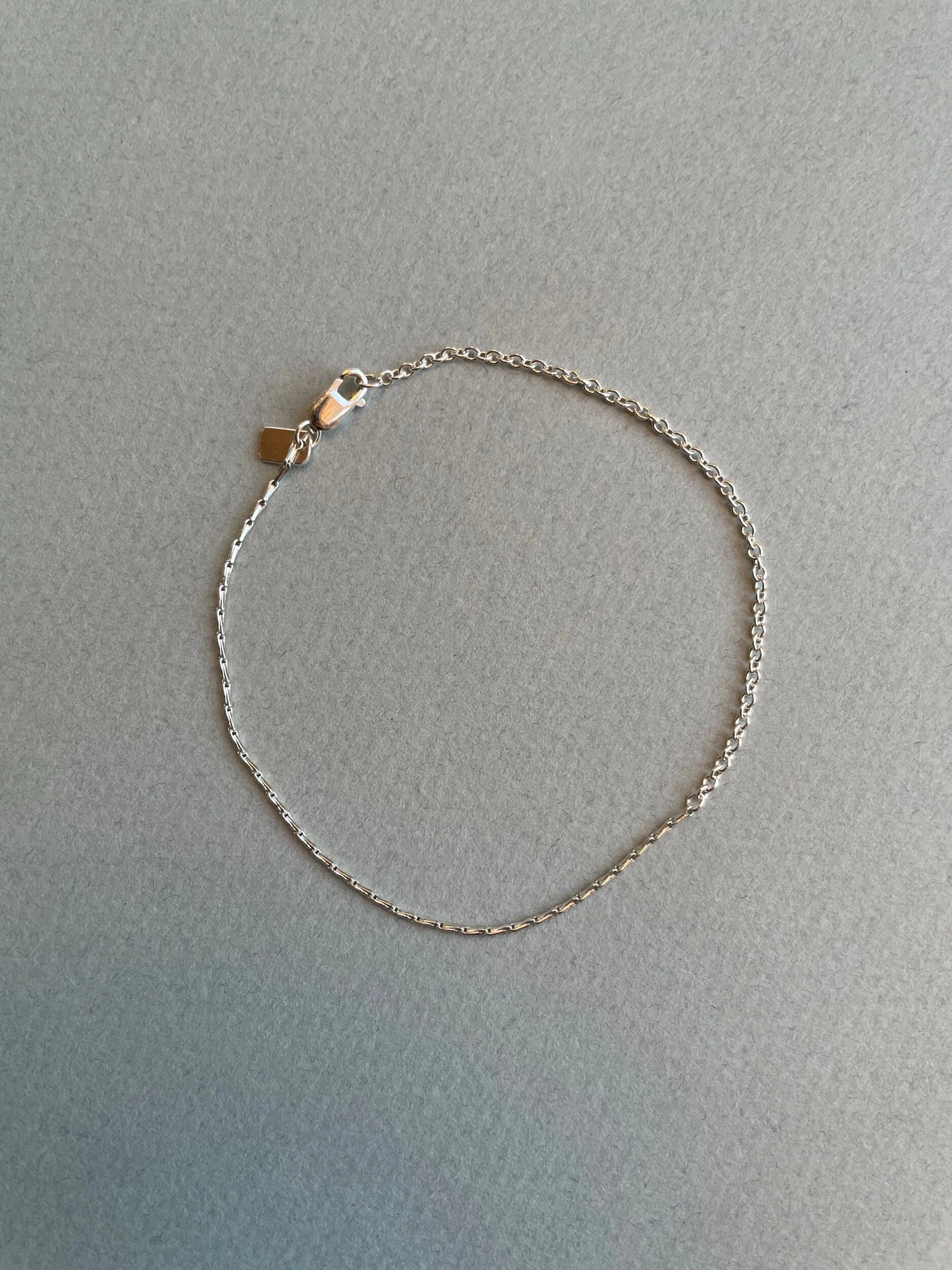 7032C0EE-5349-442C-8EED-10F8E1256AE4