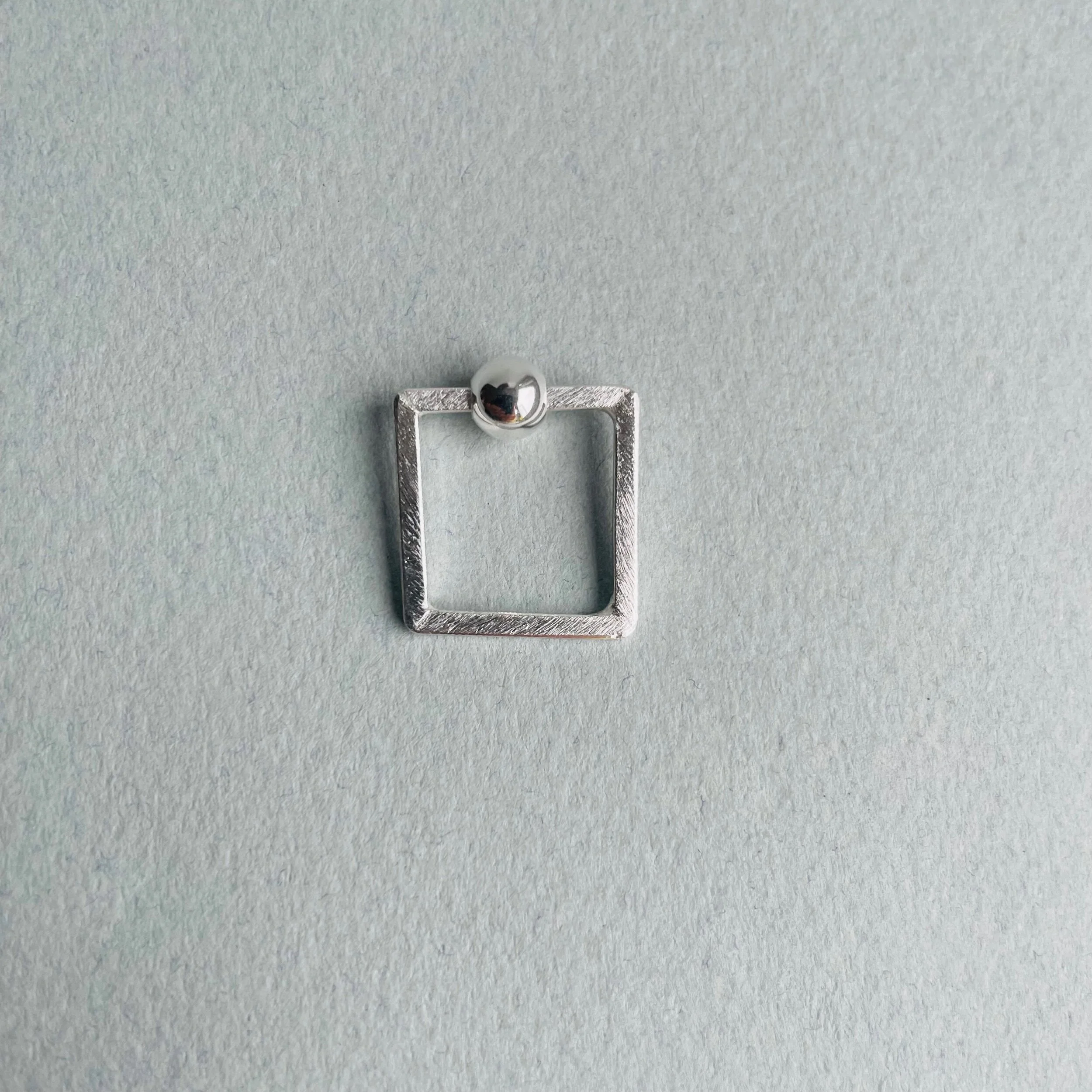 A4420AF8-EACA-4306-8D46-0A5E91CF32CB