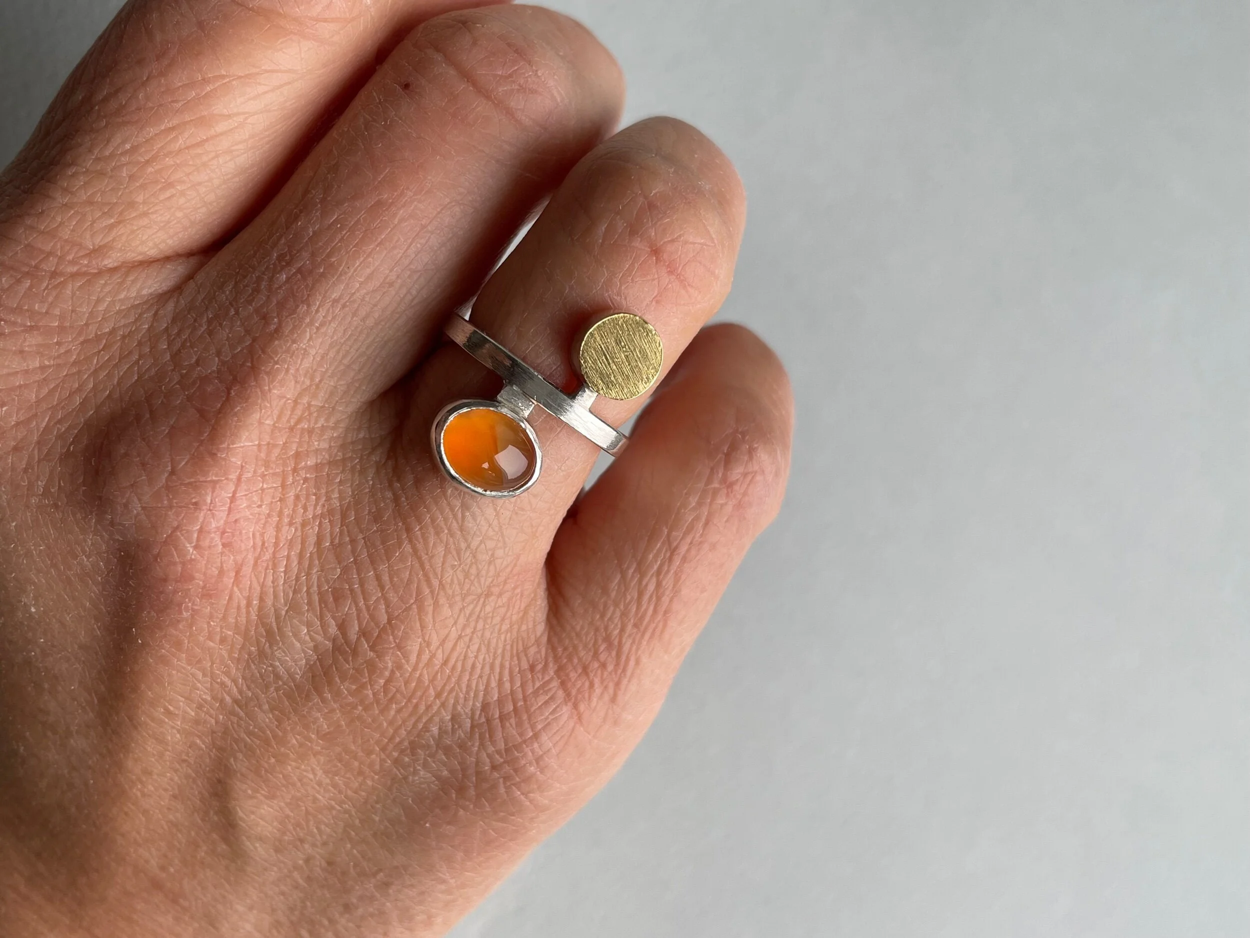 911C5CA2-02DD-4B84-93D6-8E189DC8C00B