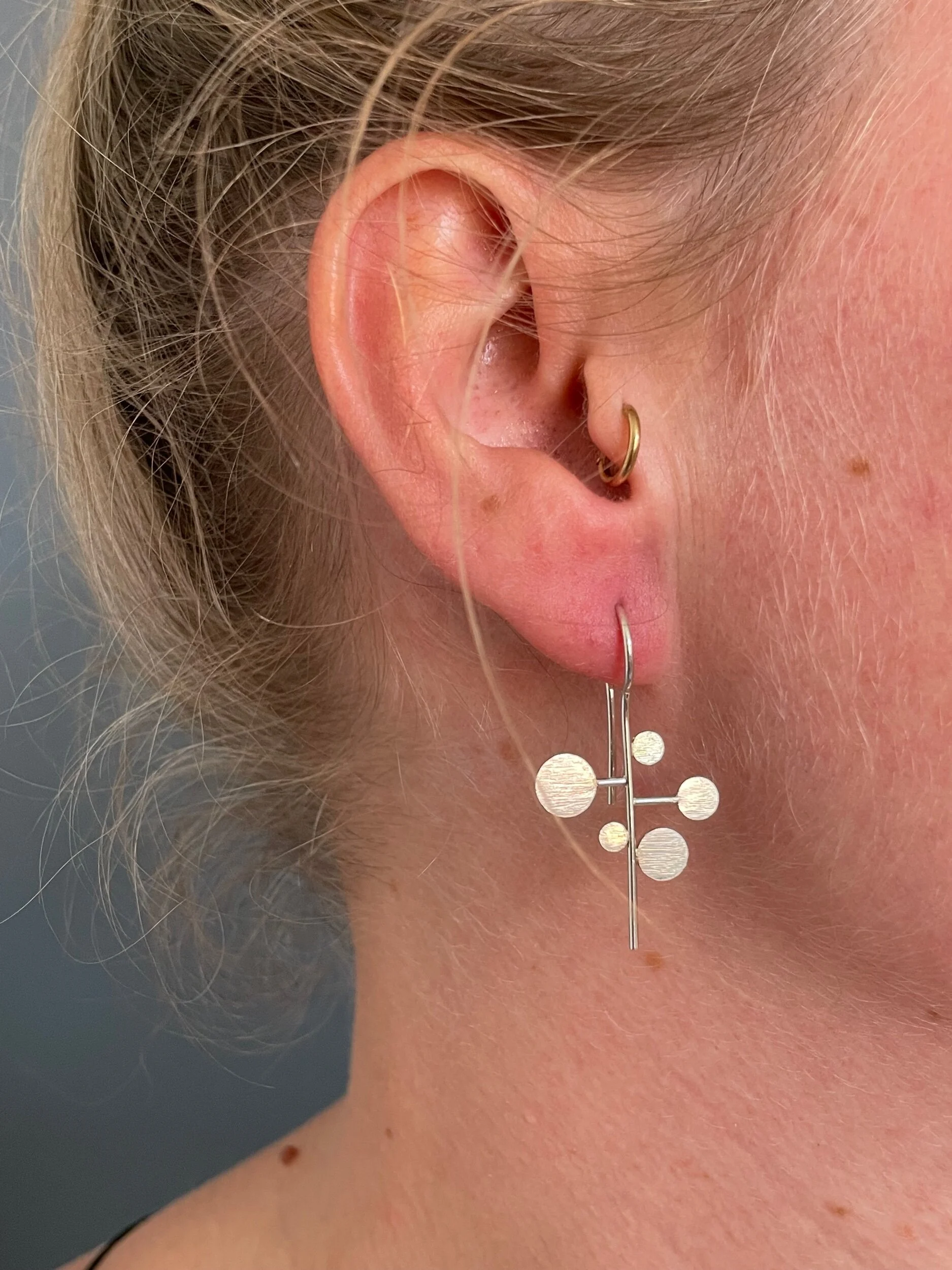 7E0C320D-69D8-4CD7-B0B0-7D4B52112A64