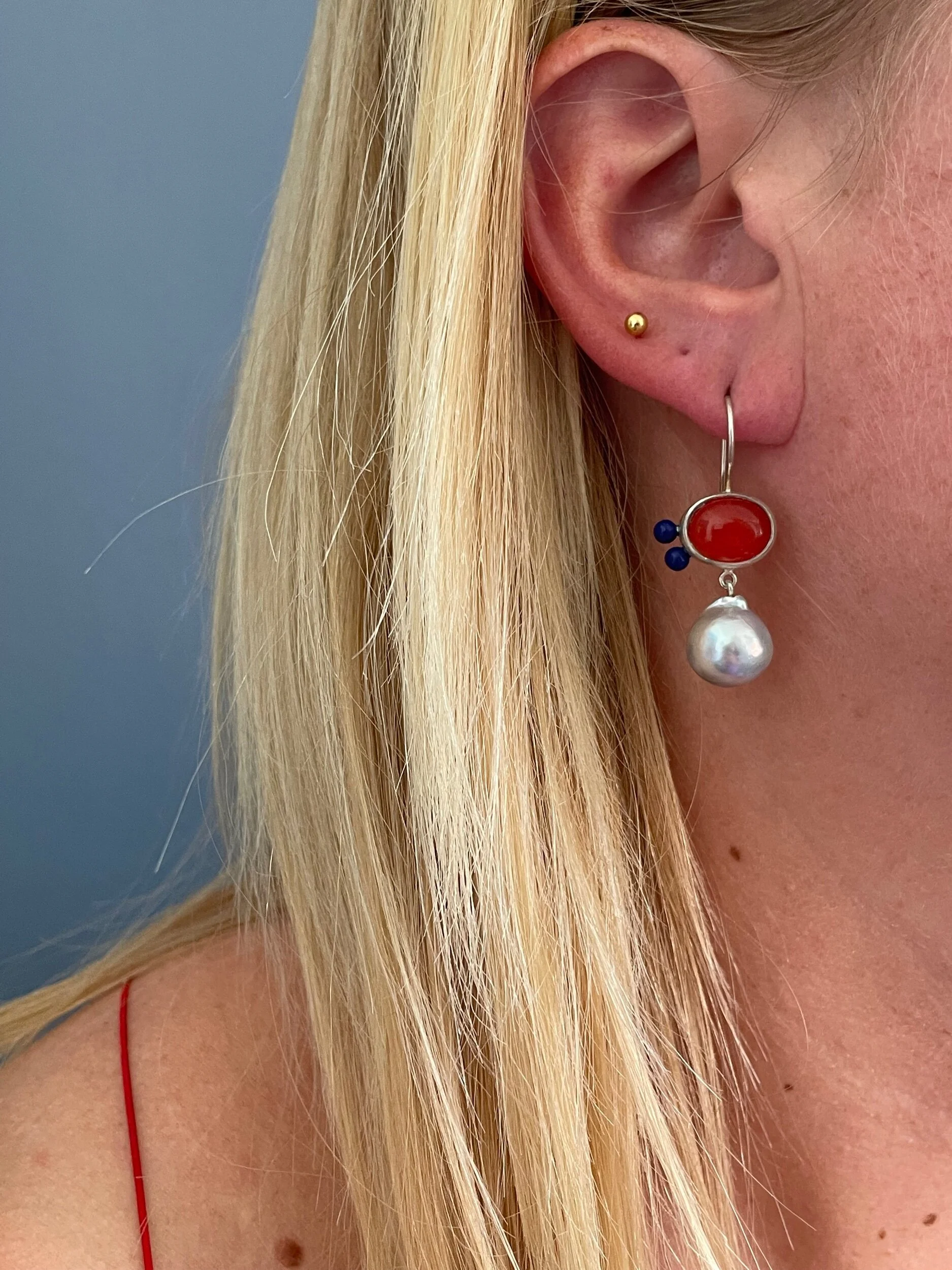 41E8625D-2C2B-4C3D-9DE8-5FF06F428C3B