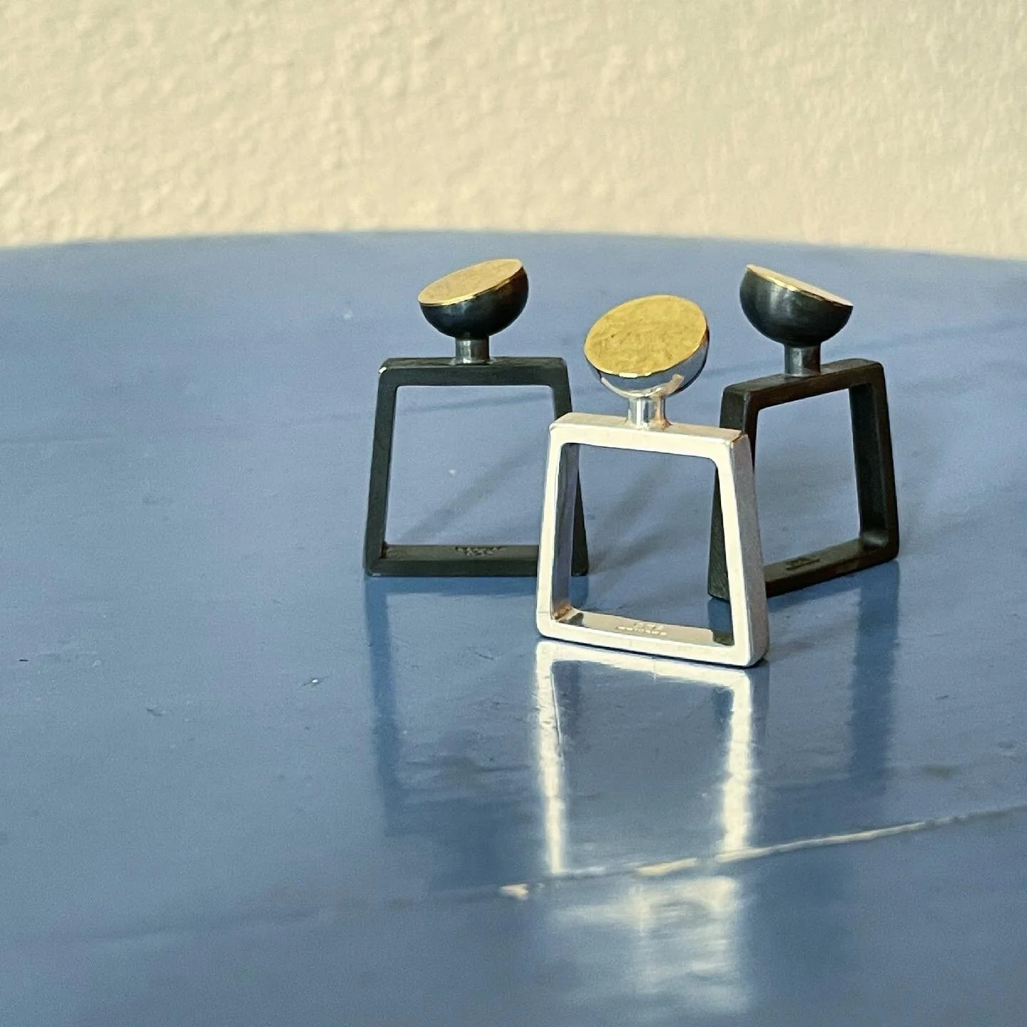 721D2EE6-5BB7-49FB-B3D1-0870A045A8AC