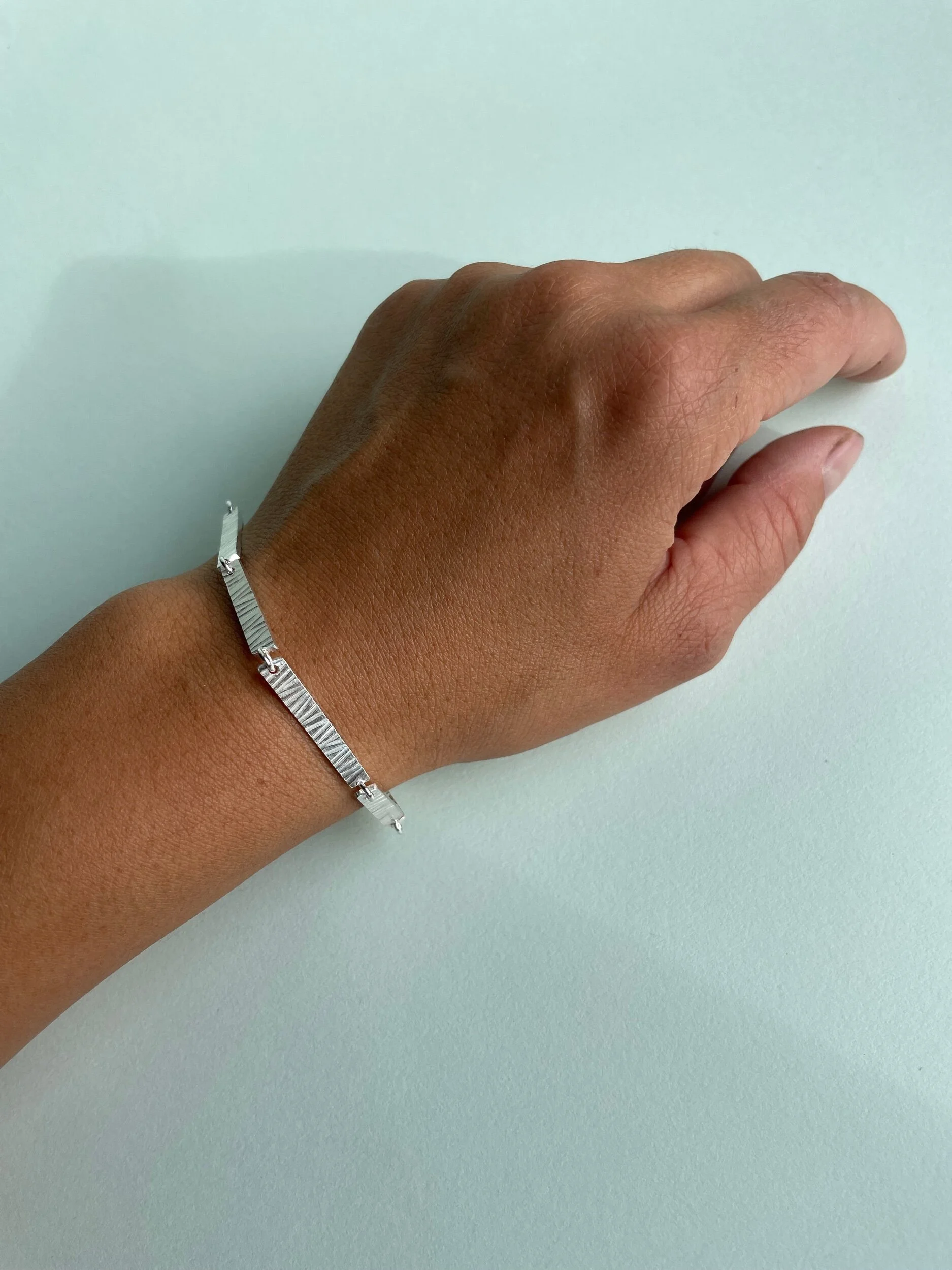 EEA876D2-2D2B-4206-97A5-1AA2D97CFB6B