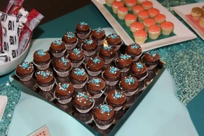 Richman L cupcakes.jpg