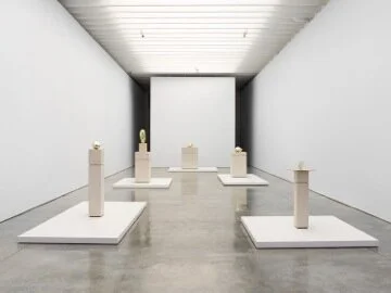    BRANCUSI IN NEW YORK    KASMIN GALLERY, 2013 