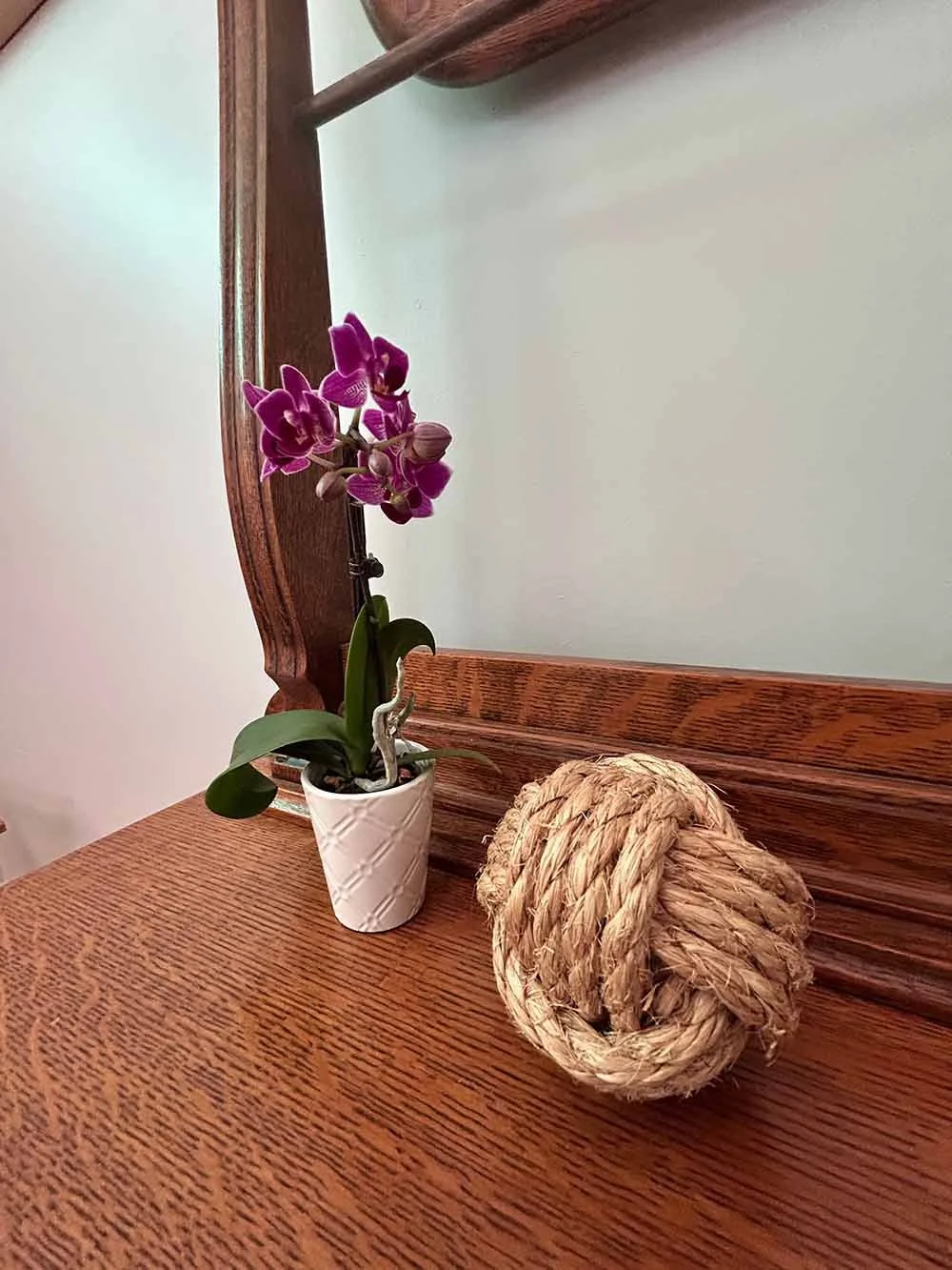 Suite1-2OrchidDresserIMG_8107.jpg