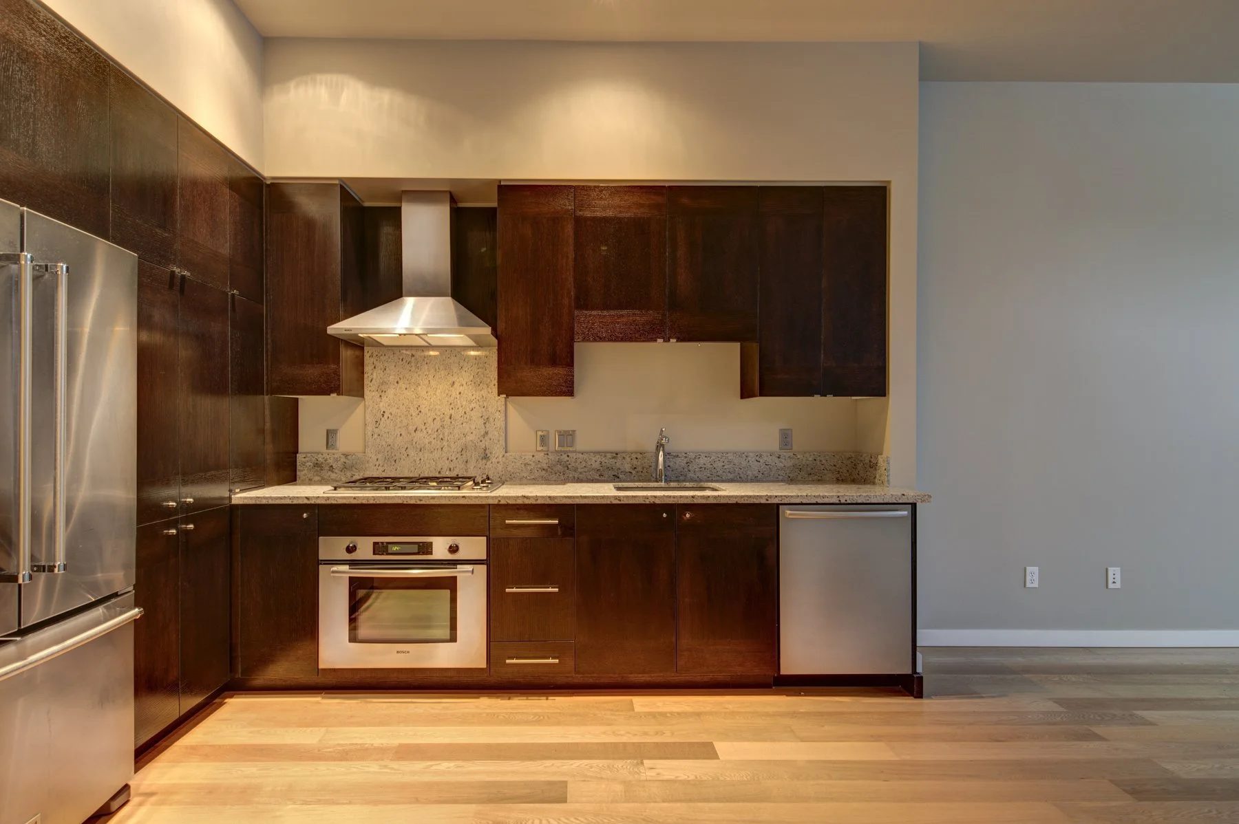 Gabby Tyer - 1930 SW River Drive W101, Portland, OR_Web-17.jpg