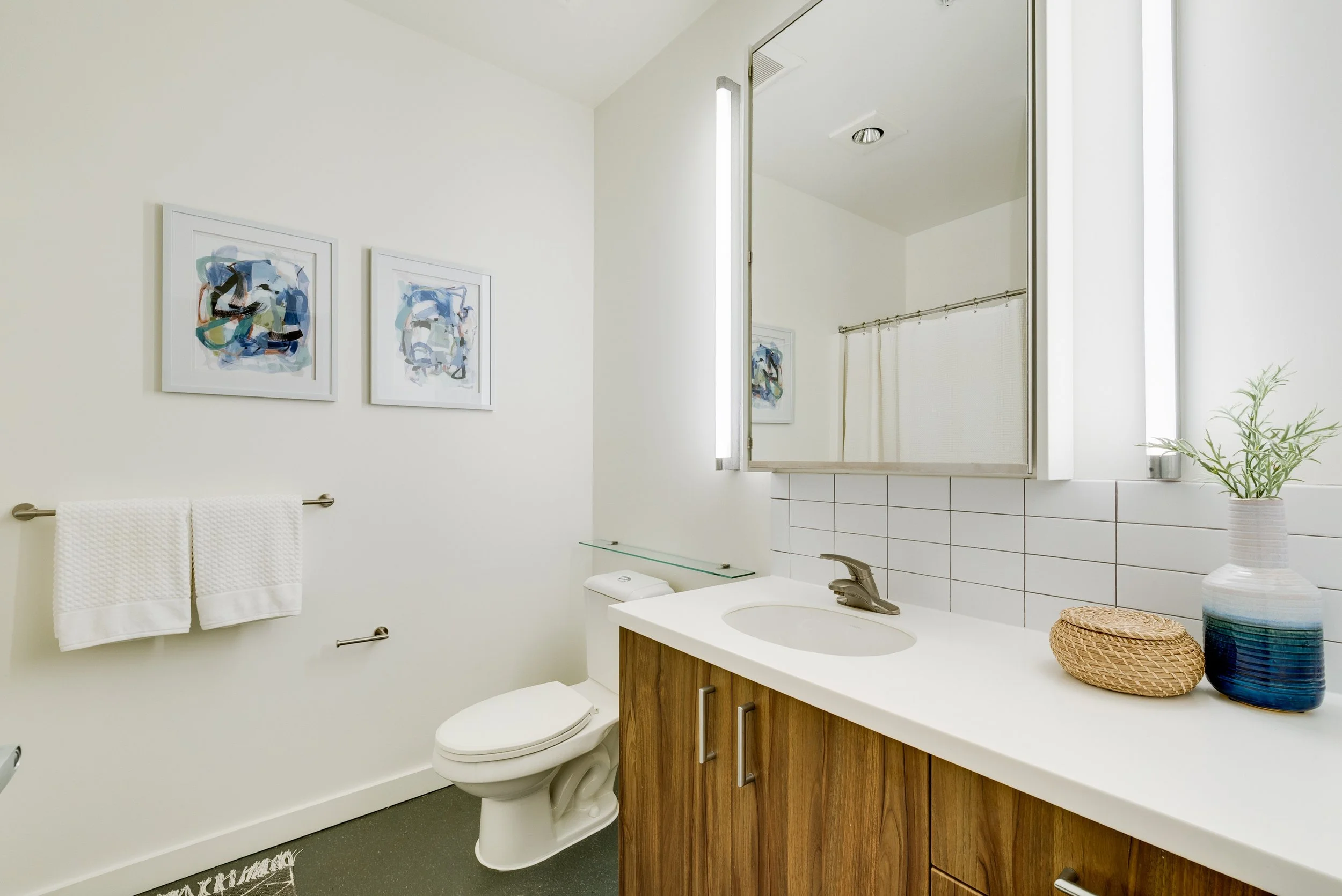 1455 N Killingsworth #417_HiResIMG_028.jpg