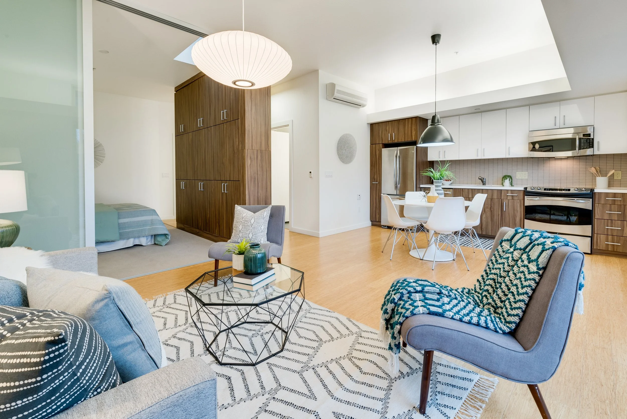 1455 N Killingsworth #417_HiResIMG_011.jpg