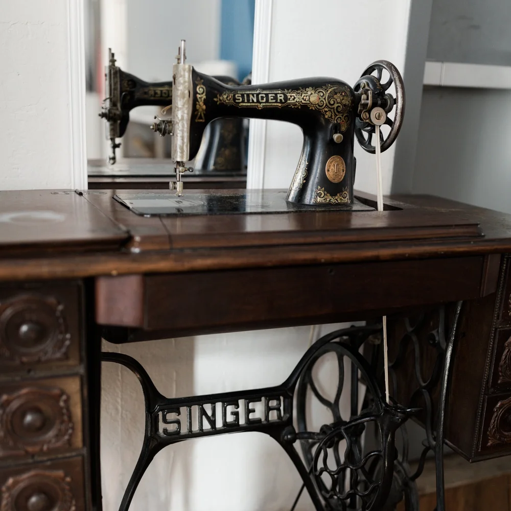 BROOKLYN LIBRARY SEWING MACHINE visual data 2