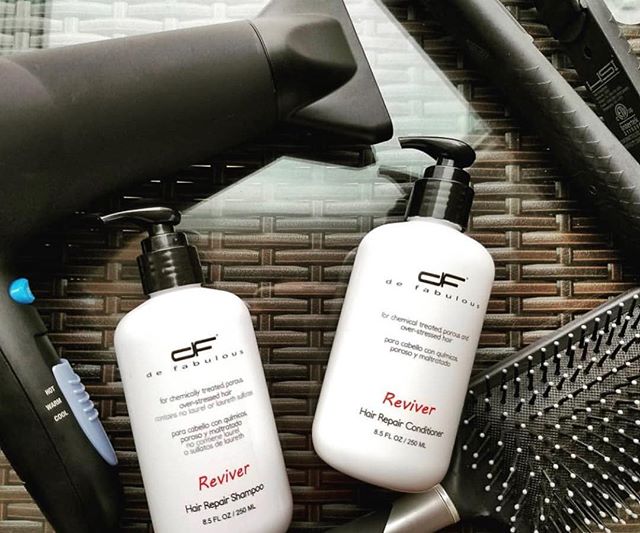 Repost: @themerakimode 
If you too have chemically treated hair, you know well how daunting it is to search for the right shampoo that suits best for the over-stressed hair. I'm so relieved to have found this one! 
My stylist introduced me to De Fabu