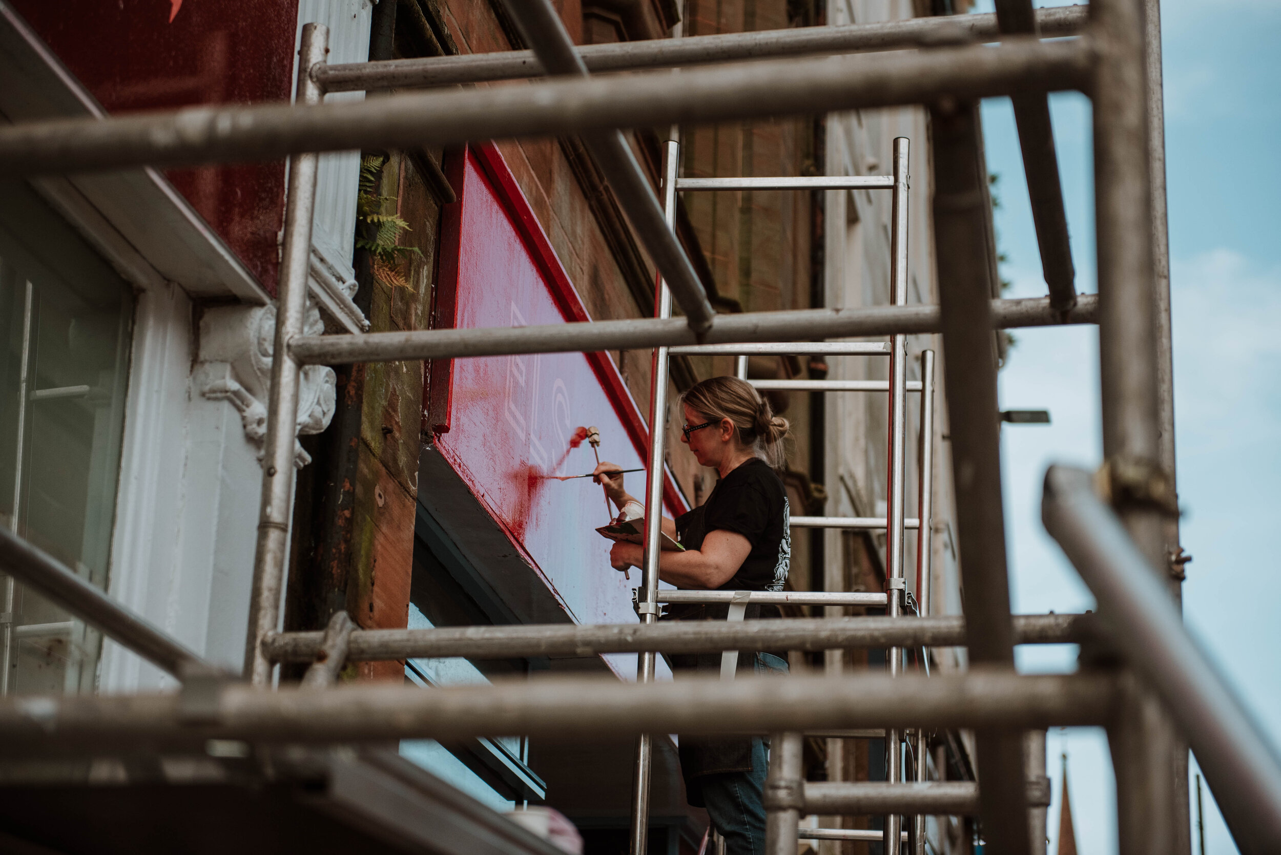 Elsewhere_Signwriting_72dpi_4.jpg