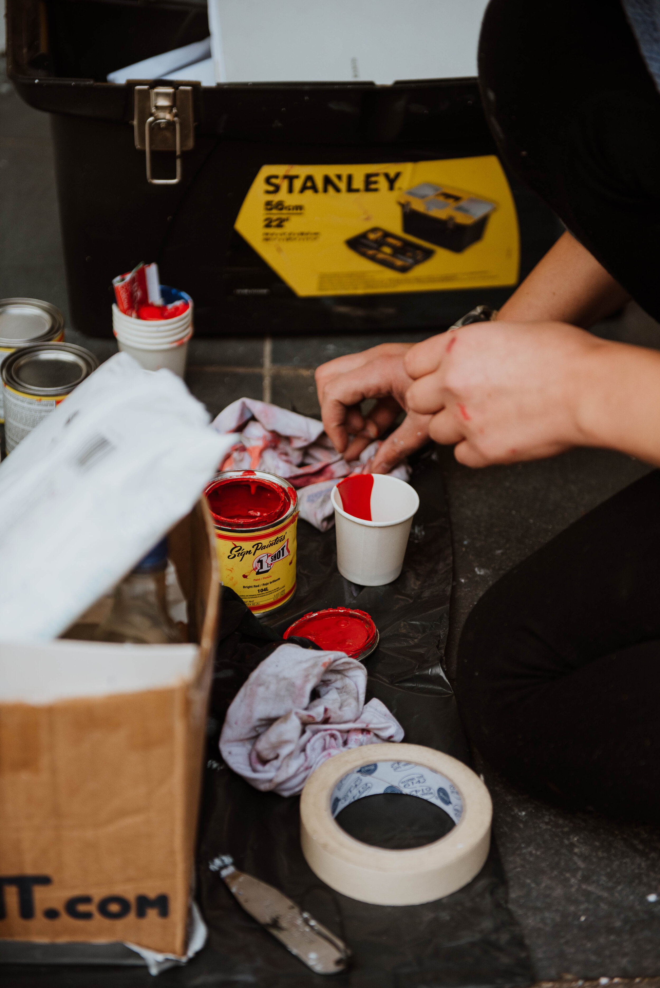 Elsewhere_Signwriting_72dpi_1.jpg